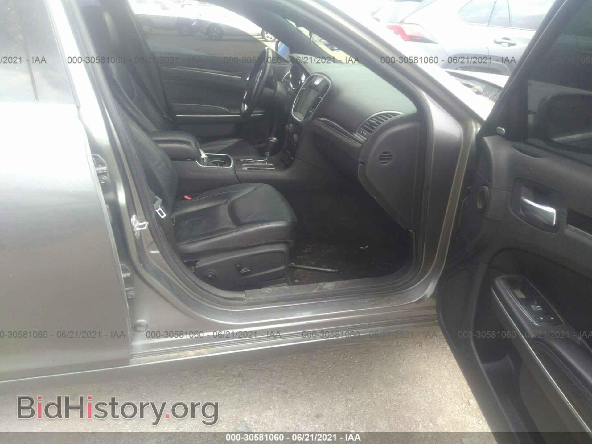 2011 CHRYSLER 300 - VIN: 2C3CA5CG7BH599501 - Фото 5