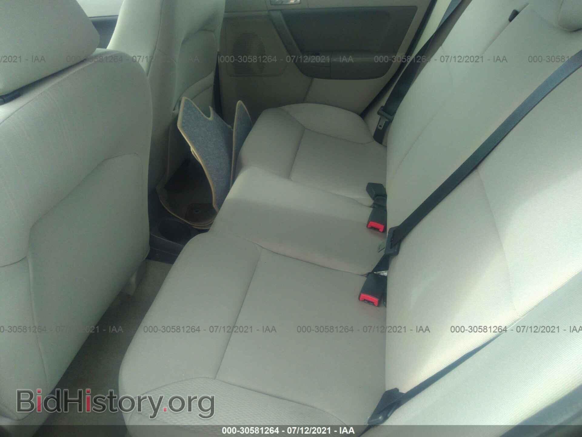 2010 FORD FOCUS - VIN: 1FAHP3GN7AW198128 - Фото 8