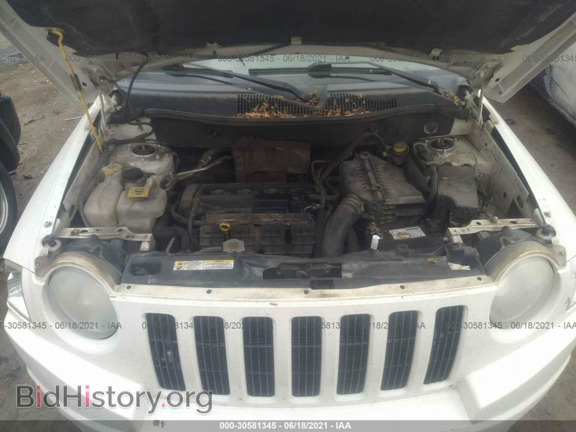 2007 JEEP COMPASS - VIN: 1J8FT470X7D386016 - Фото 10