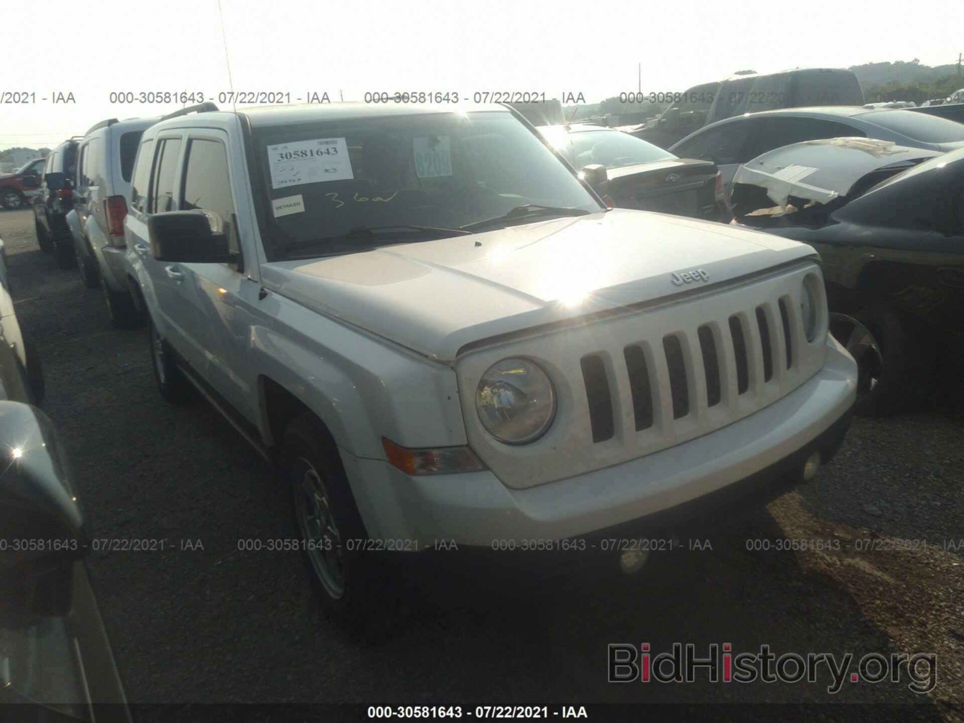 Фотография 1C4NJPBB6GD698157 - JEEP PATRIOT 2016