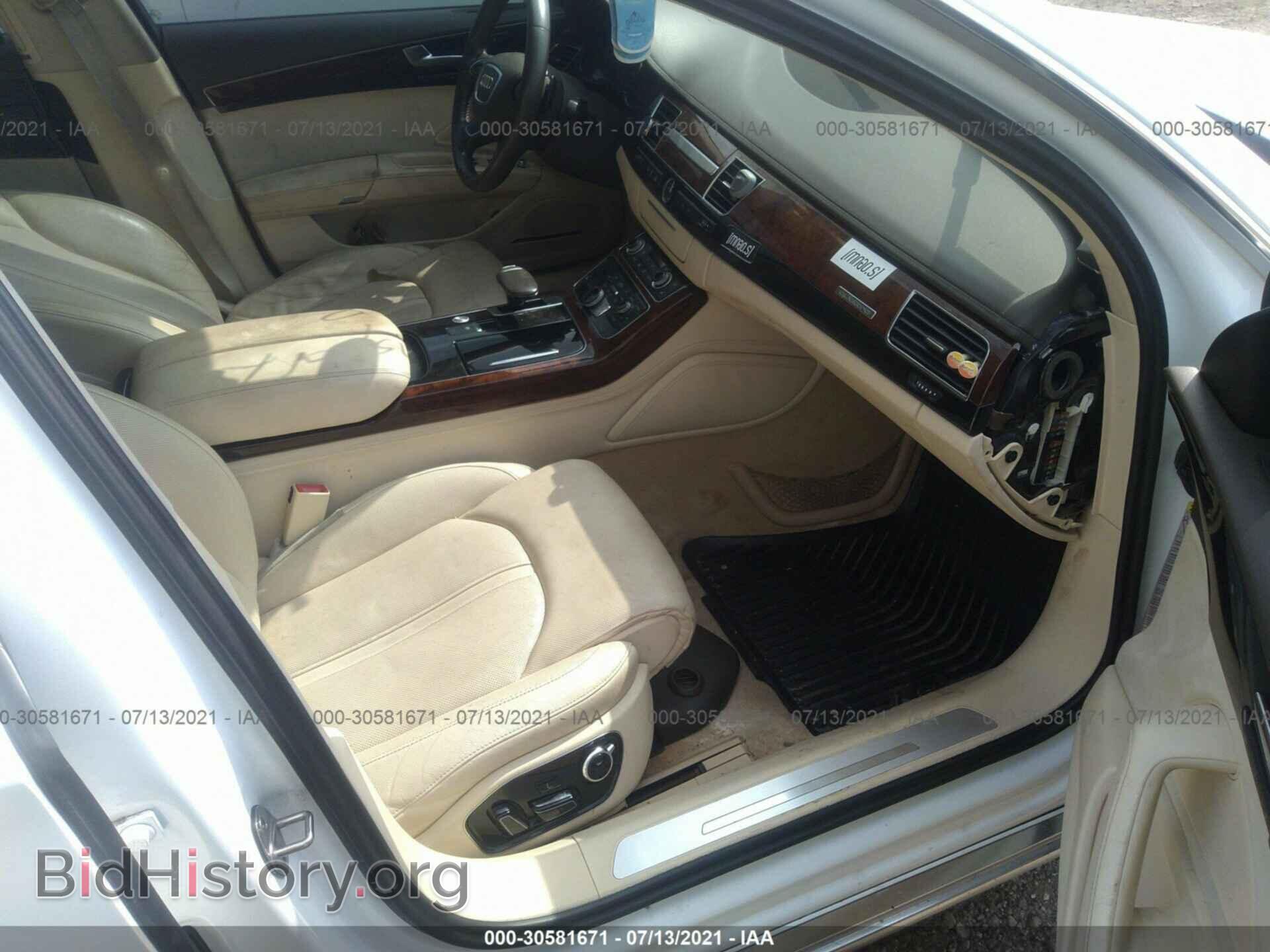 2011 AUDI A8 L - VIN: WAURVAFD4BN025236 - Фото 5