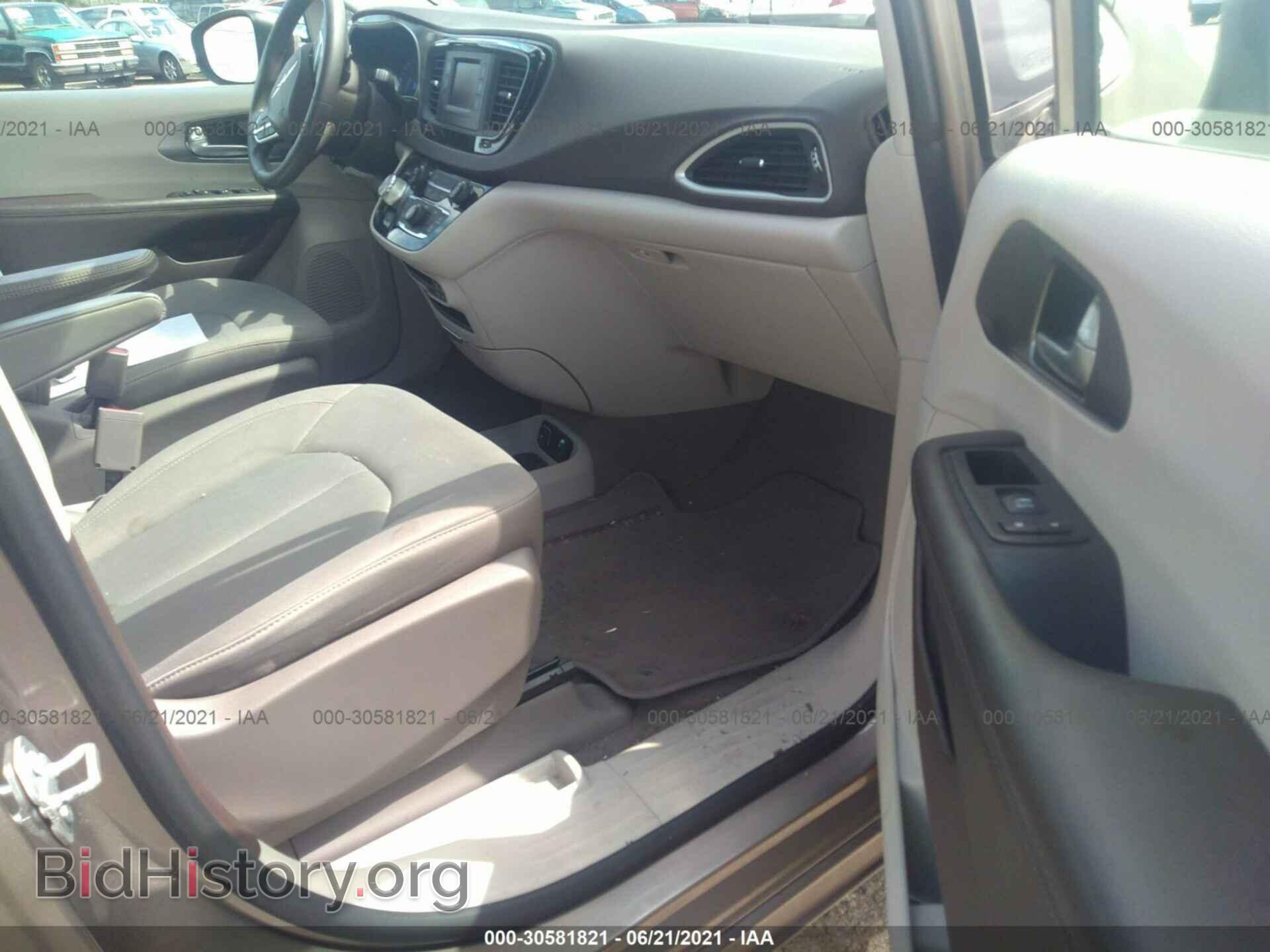 2017 CHRYSLER PACIFICA - VIN: 2C4RC1CG4HR708590 - Photo 5