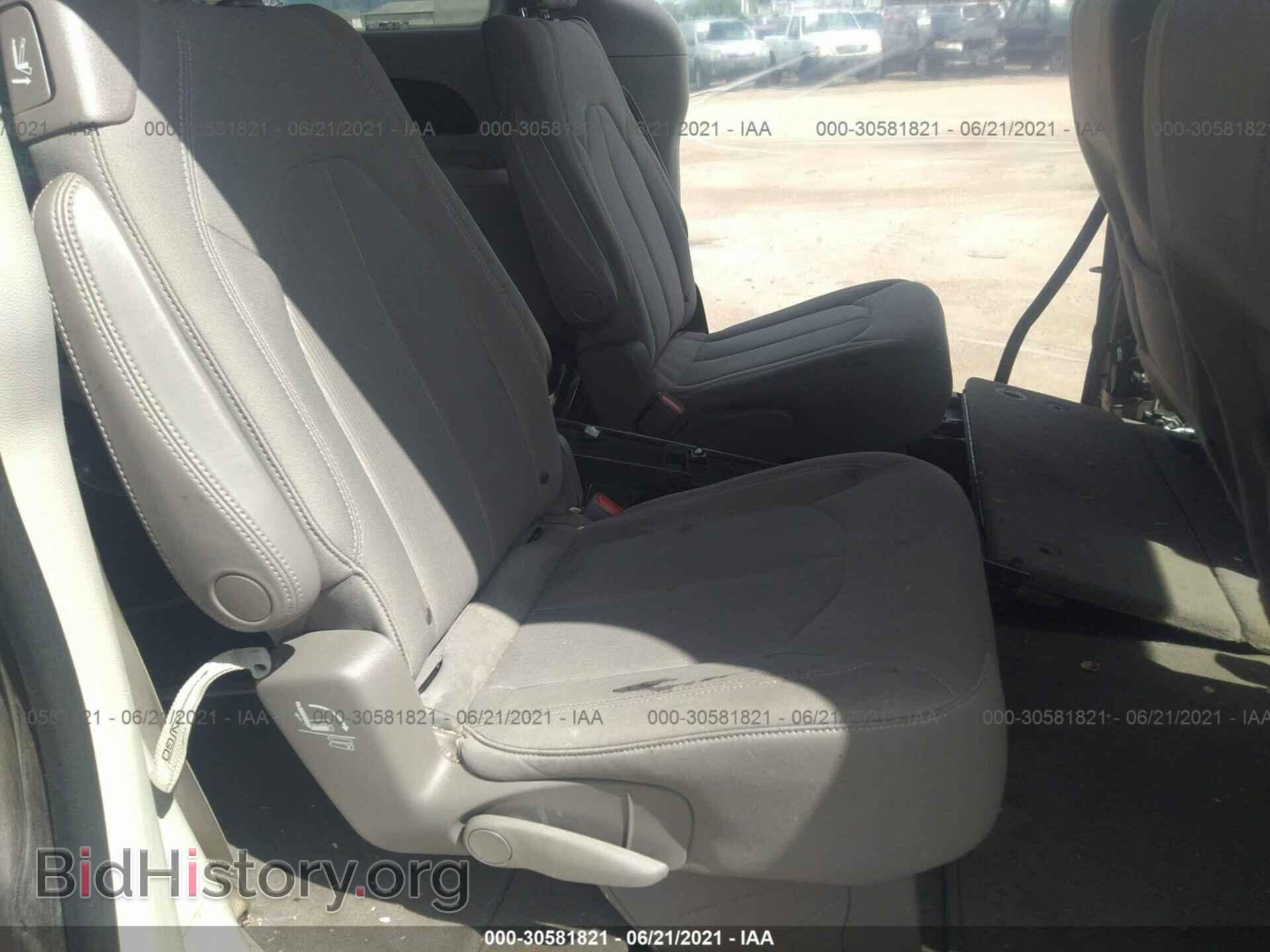 2017 CHRYSLER PACIFICA - VIN: 2C4RC1CG4HR708590 - Photo 8