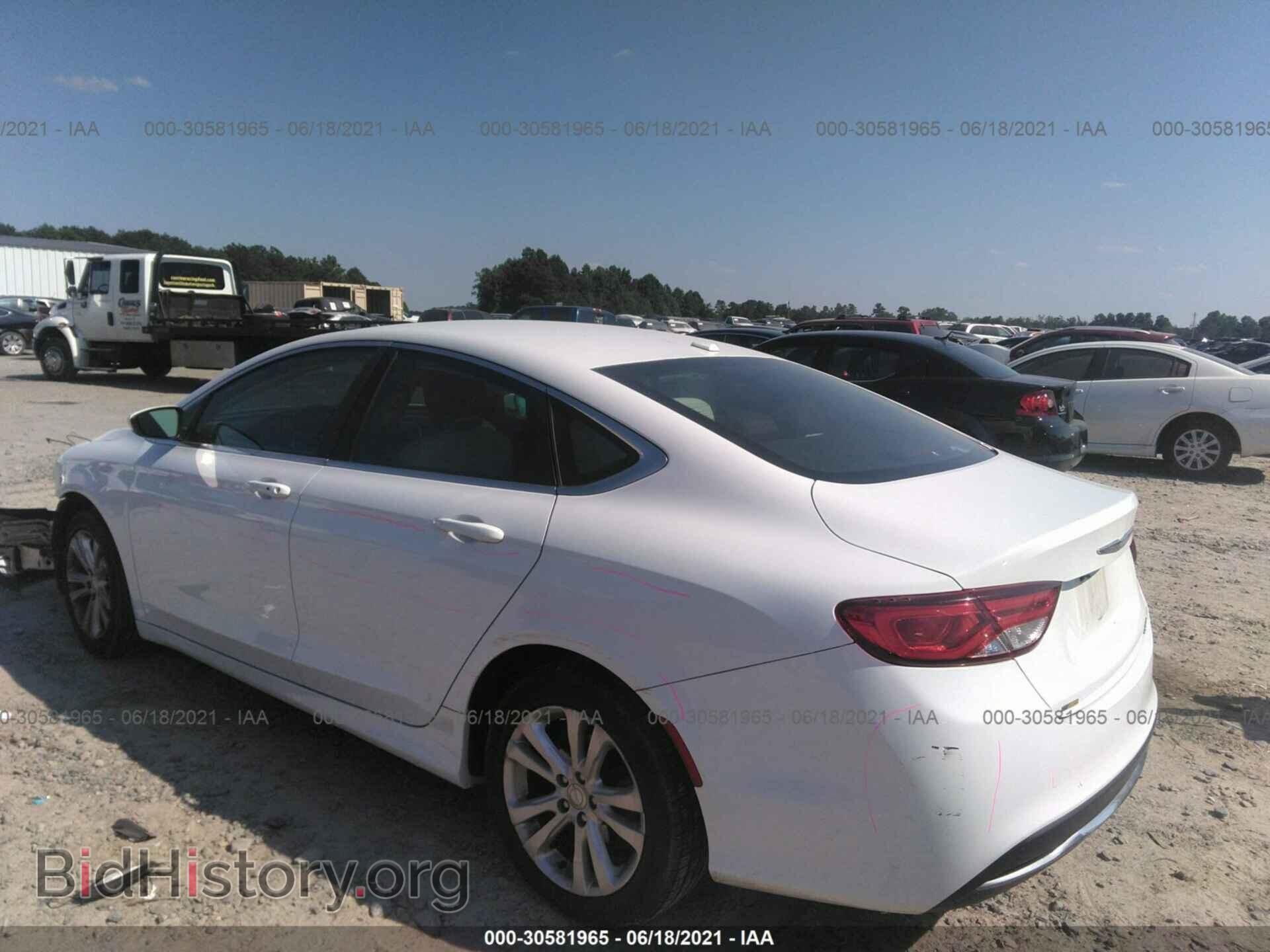 2015 CHRYSLER 200 - VIN: 1C3CCCAB2FN607099 - Фото 3