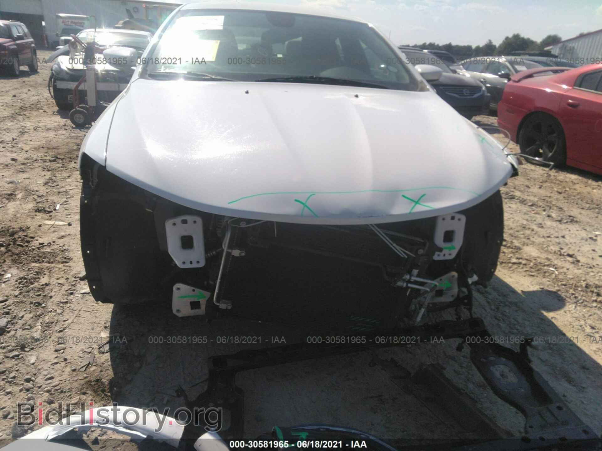 2015 CHRYSLER 200 - VIN: 1C3CCCAB2FN607099 - Фото 6