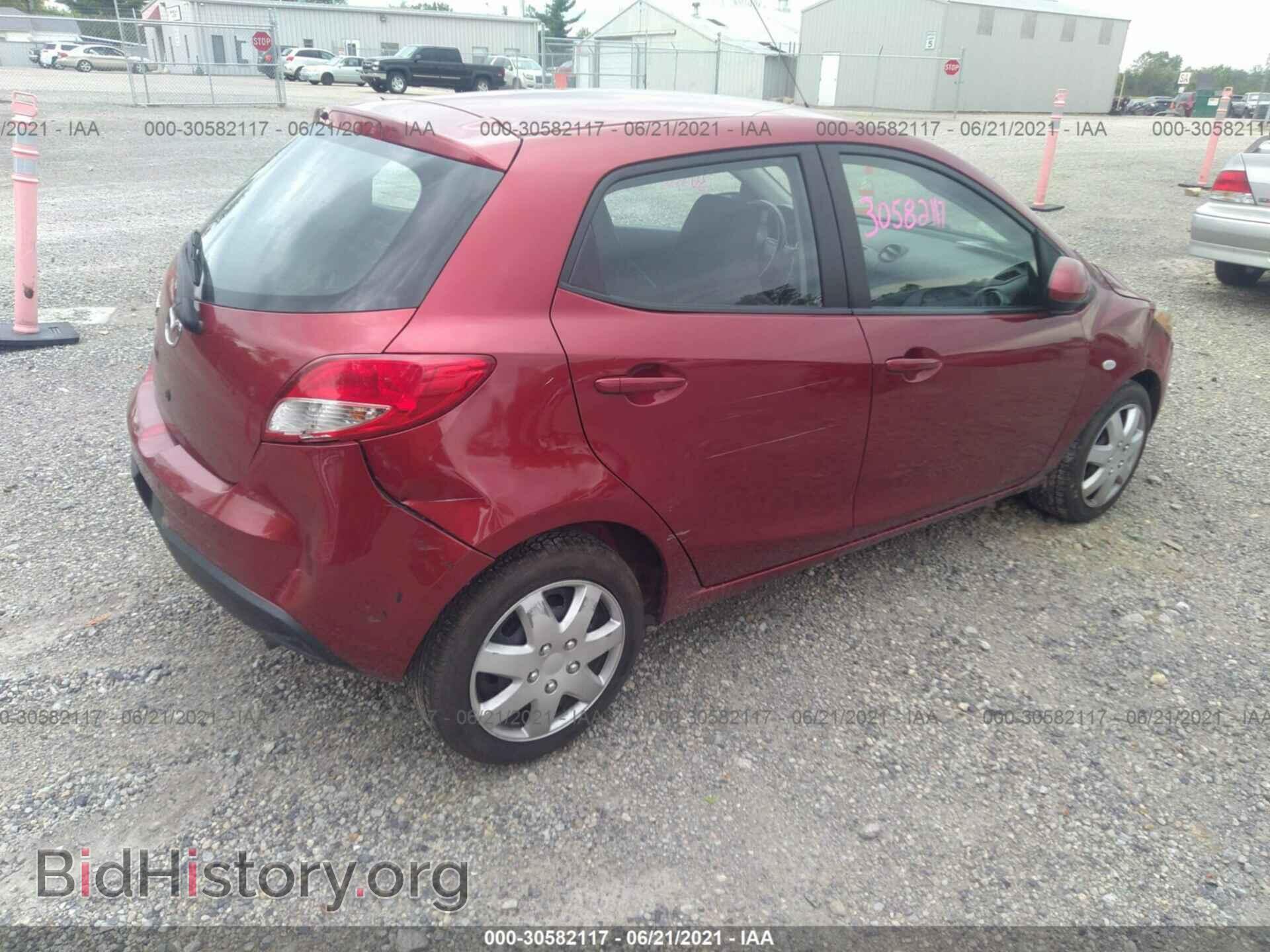 2014 MAZDA MAZDA2 - VIN: JM1DE1KY9E0188214 - Фото 4