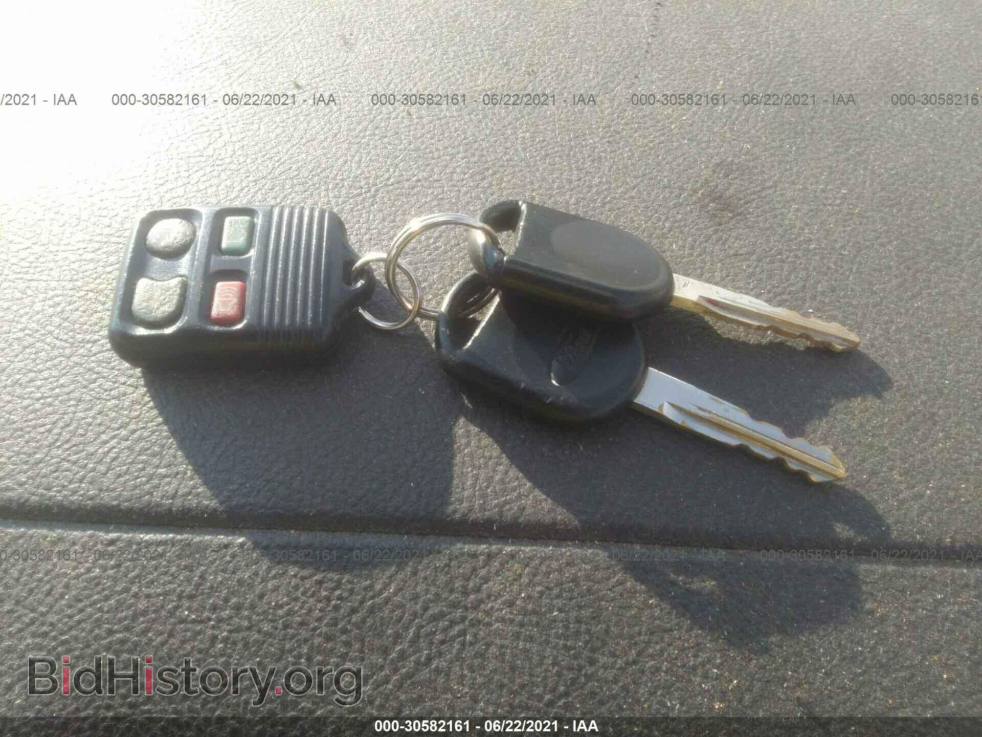 2007 FORD FOCUS - VIN: 1FAHP34N97W352738 - Фото 11
