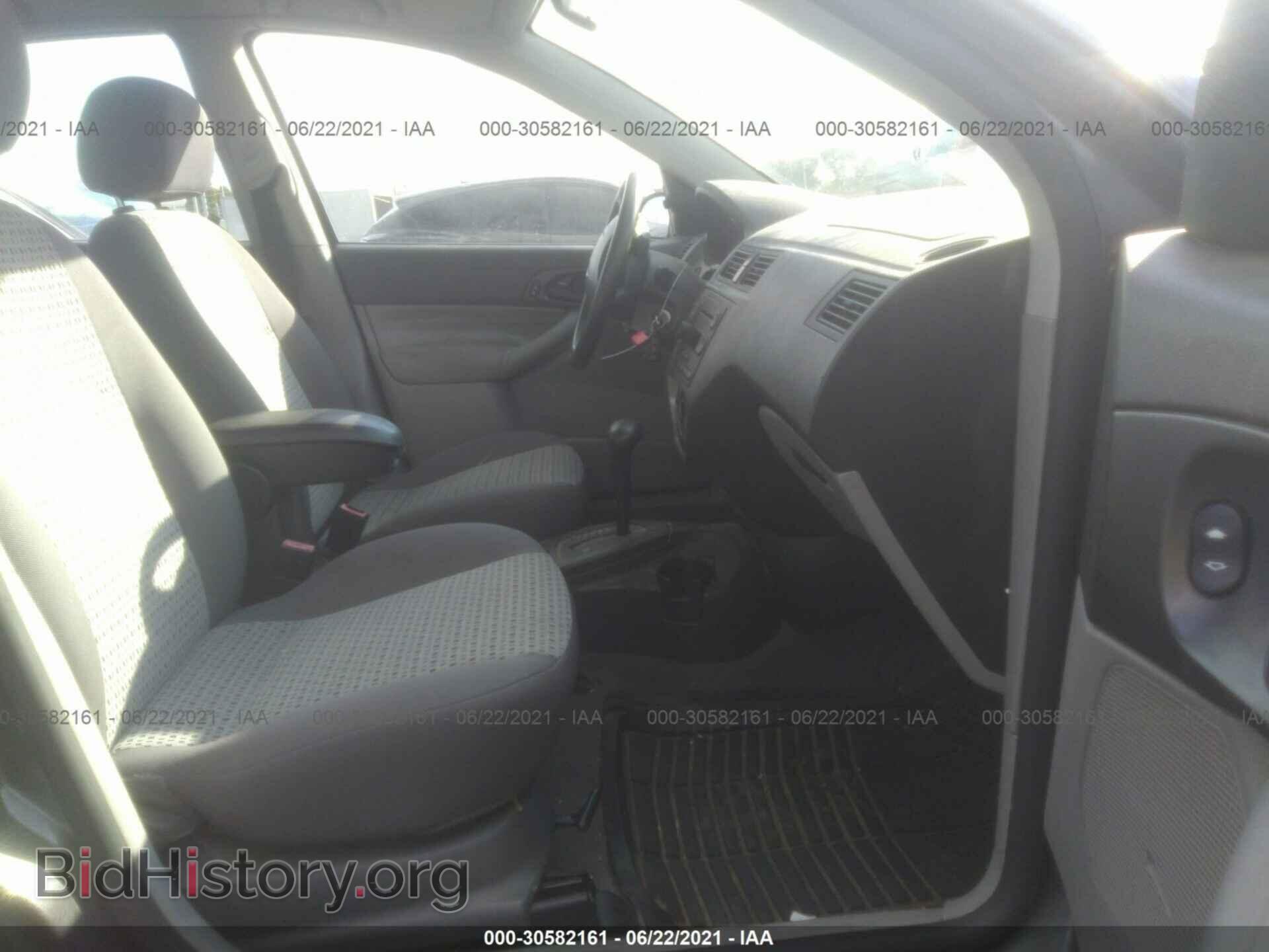2007 FORD FOCUS - VIN: 1FAHP34N97W352738 - Фото 5