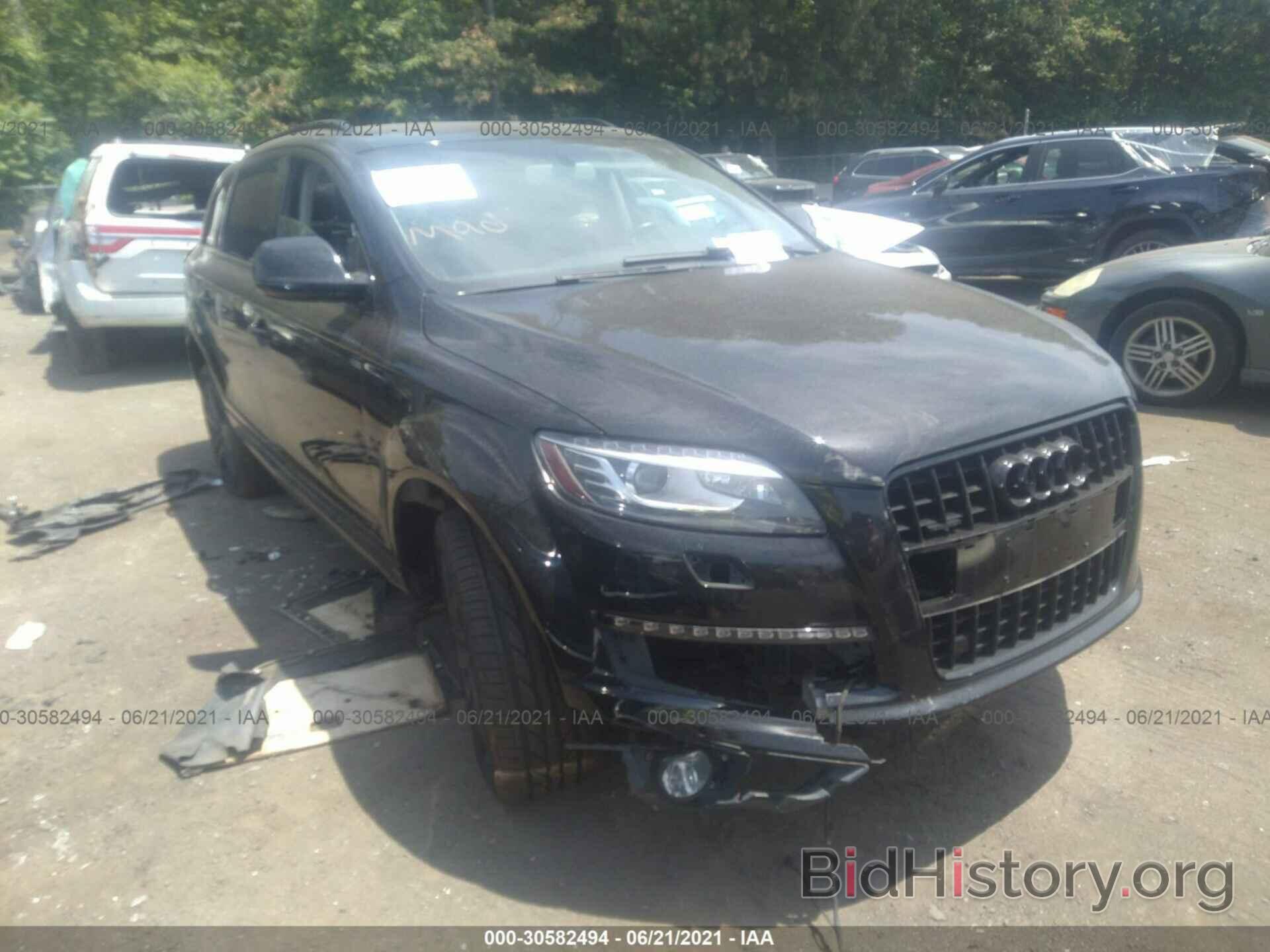 Photo WA1LYAFE6AD000412 - AUDI Q7 2010