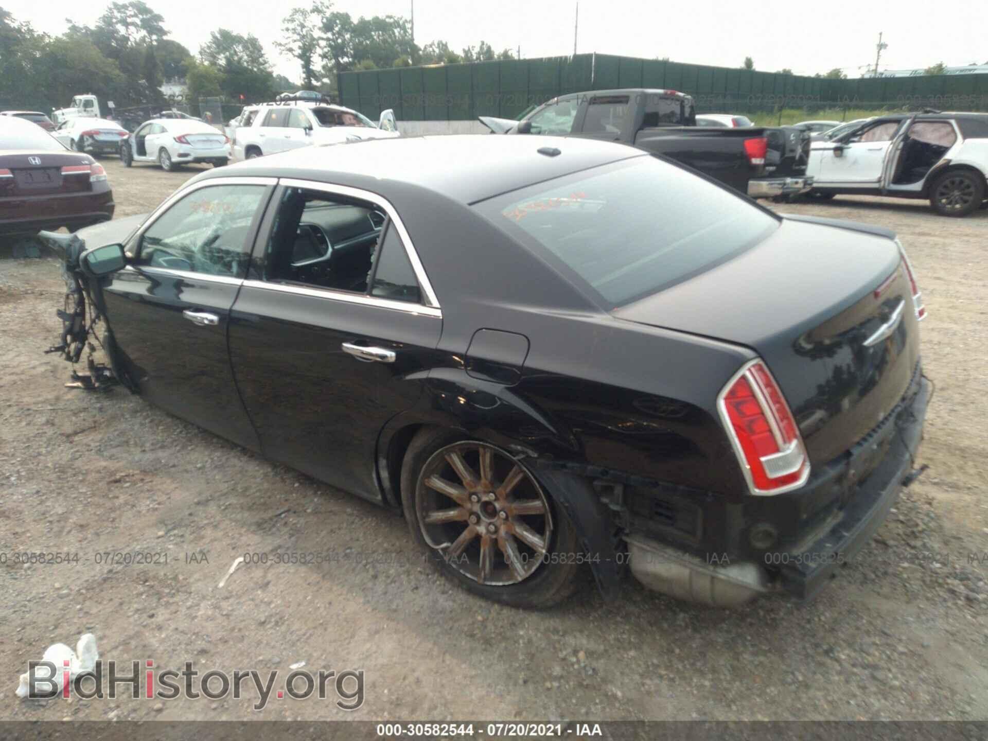 2014 CHRYSLER 300 - VIN: 2C3CCAEG2EH346865 - Фото 3