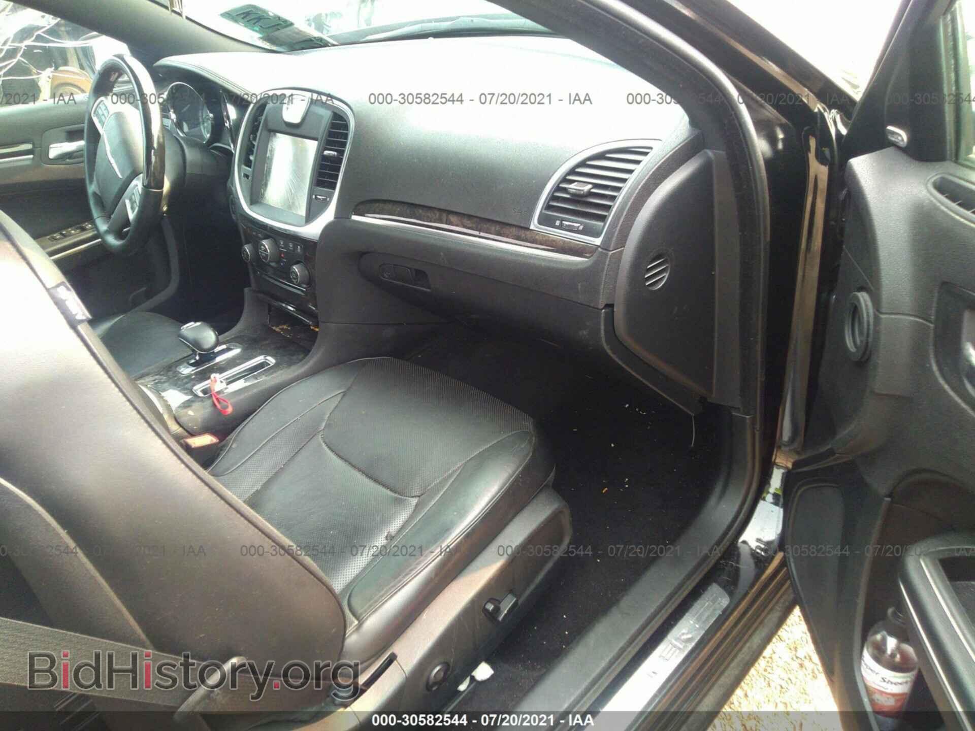 2014 CHRYSLER 300 - VIN: 2C3CCAEG2EH346865 - Фото 5