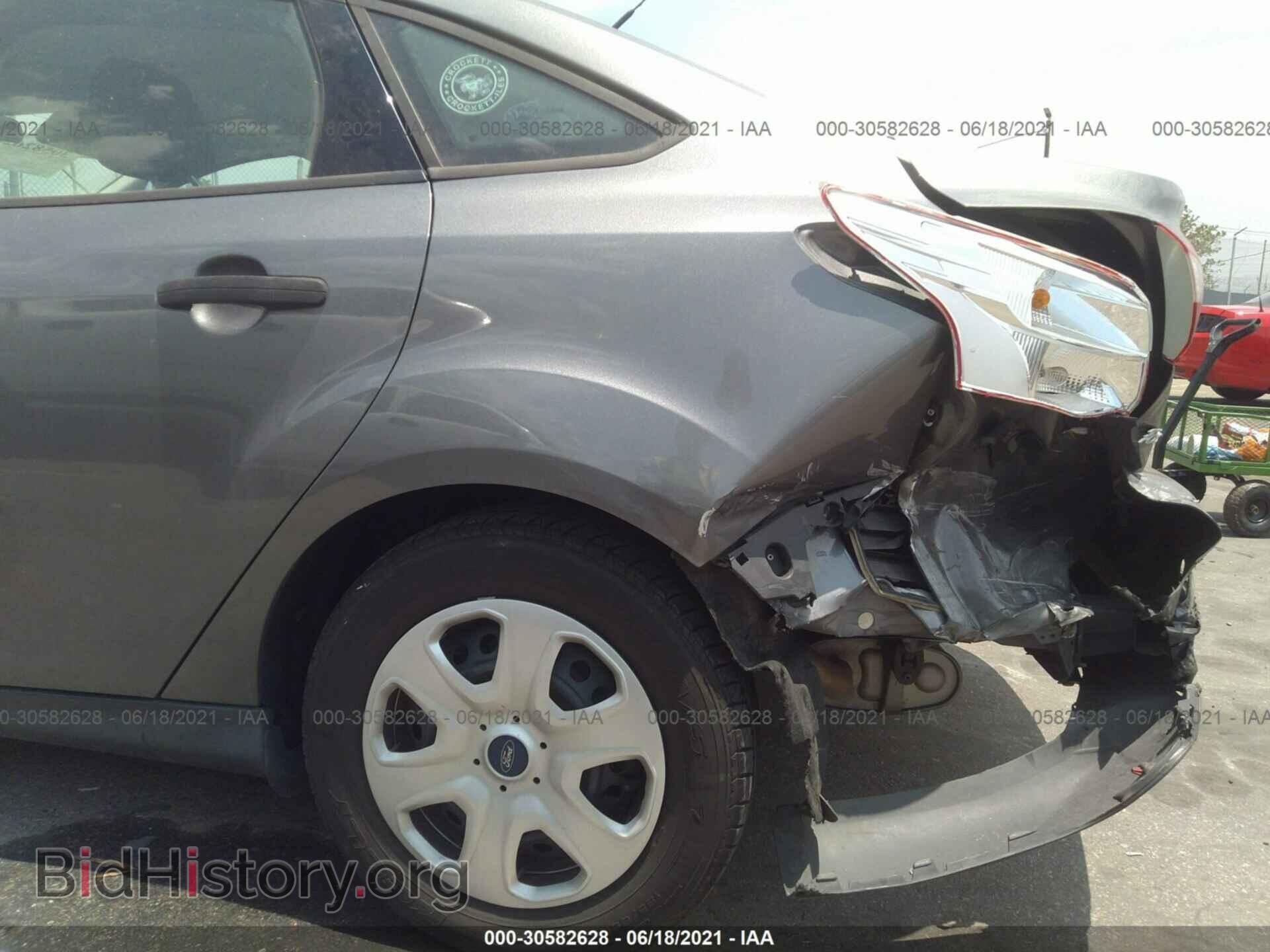 2012 FORD FOCUS - VIN: 1FAHP3E28CL324316 - Photo 6