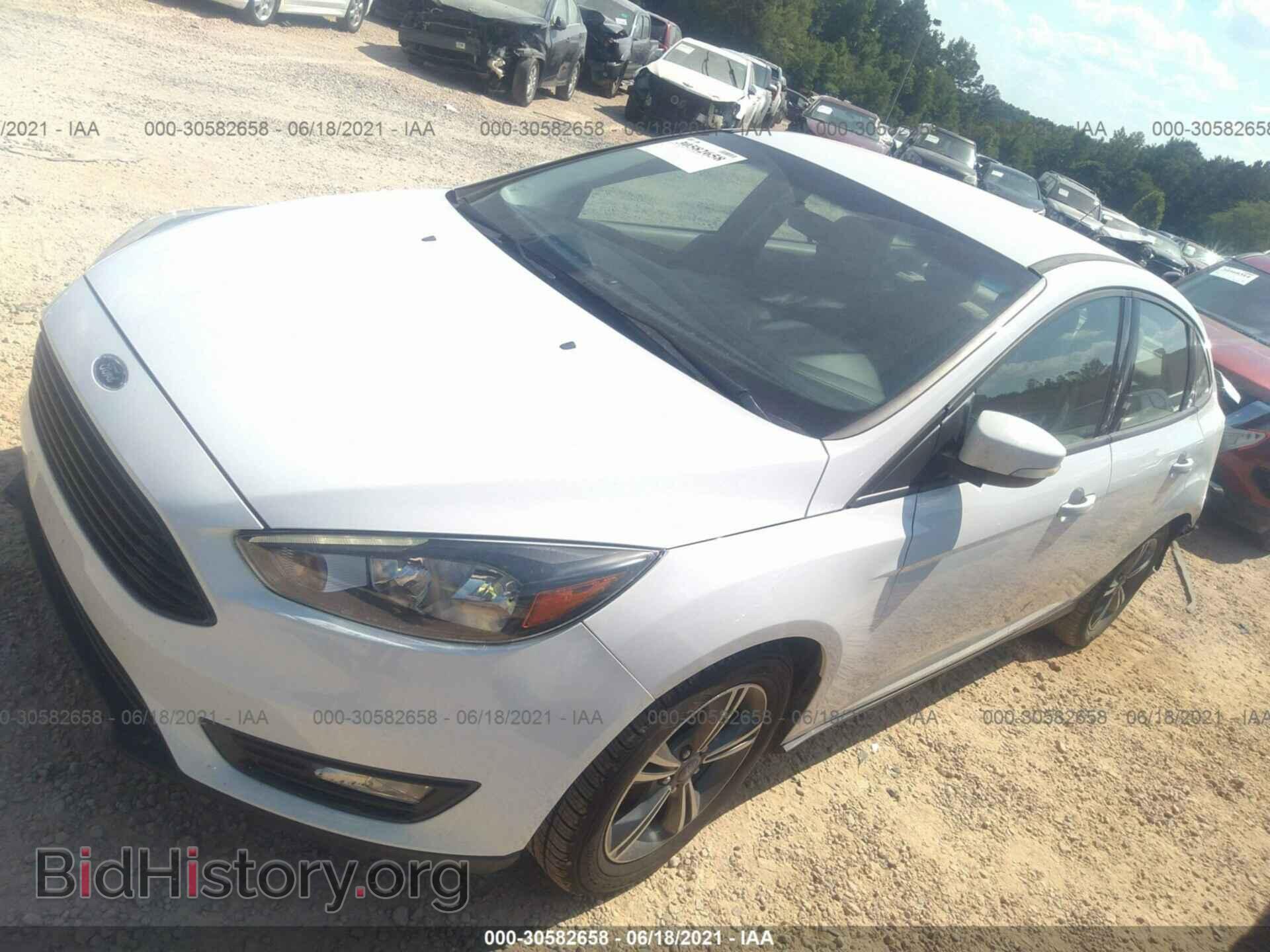 2017 FORD FOCUS - VIN: 1FADP3FE6HL306038 - Photo 2