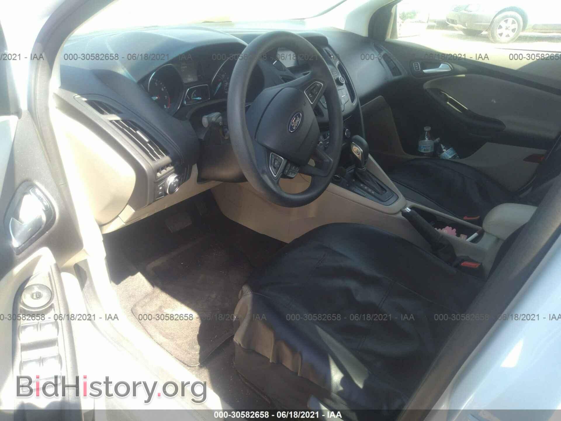 2017 FORD FOCUS - VIN: 1FADP3FE6HL306038 - Photo 5