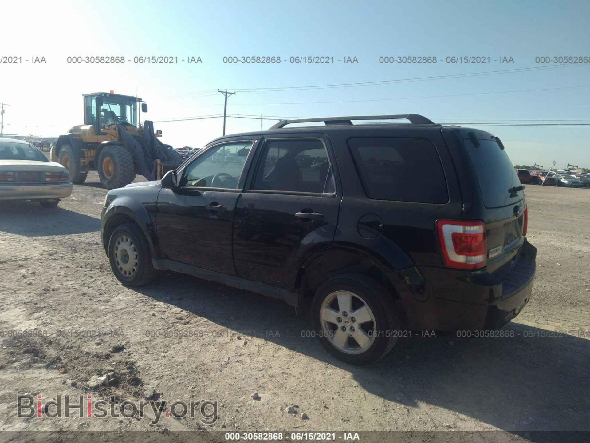 2012 FORD ESCAPE - VIN: 1FMCU0D78CKB90952 - Фото 3
