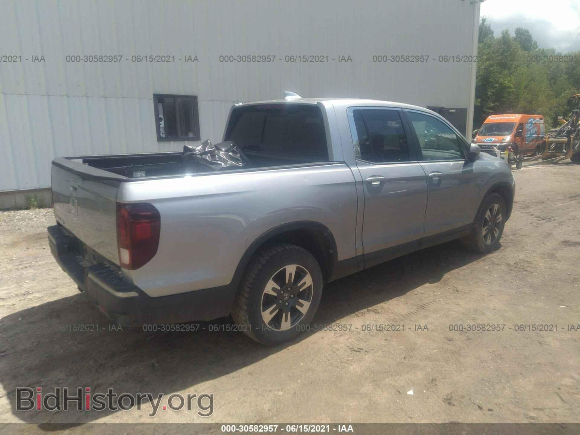 2019 HONDA RIDGELINE - VIN: 5FPYK3F67KB004794 - Фото 4