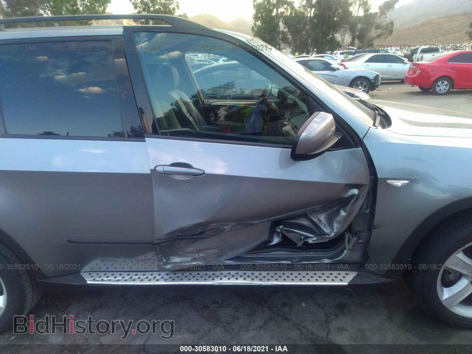 2009 BMW X5 - VIN: 5UXFE43549L271597 - Фото 6