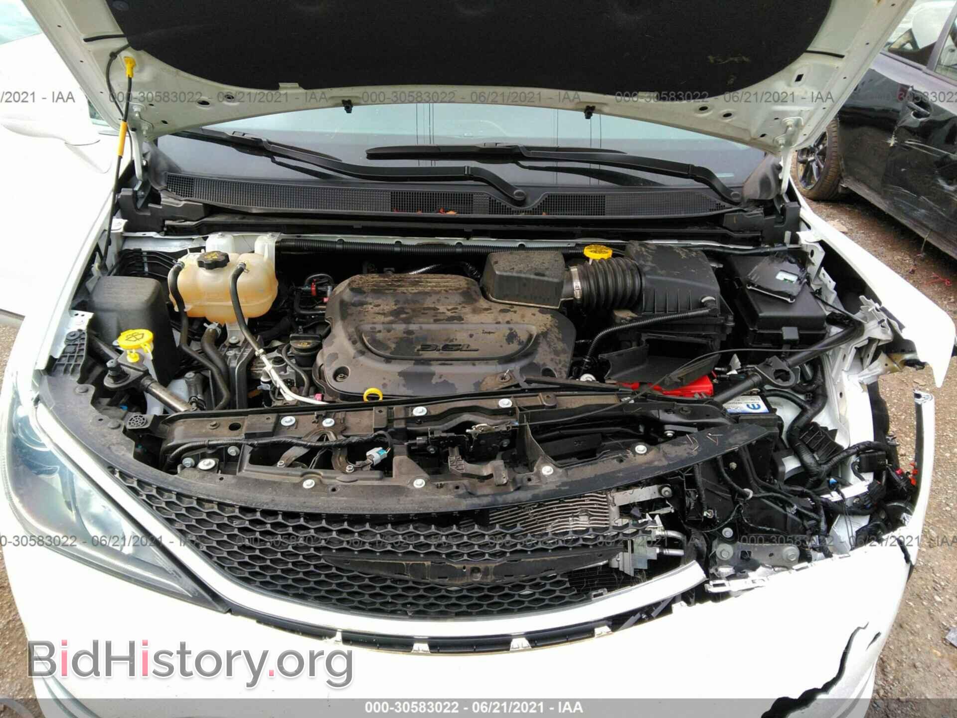 2020 CHRYSLER PACIFICA - VIN: 2C4RC1BG0LR128019 - Фото 10
