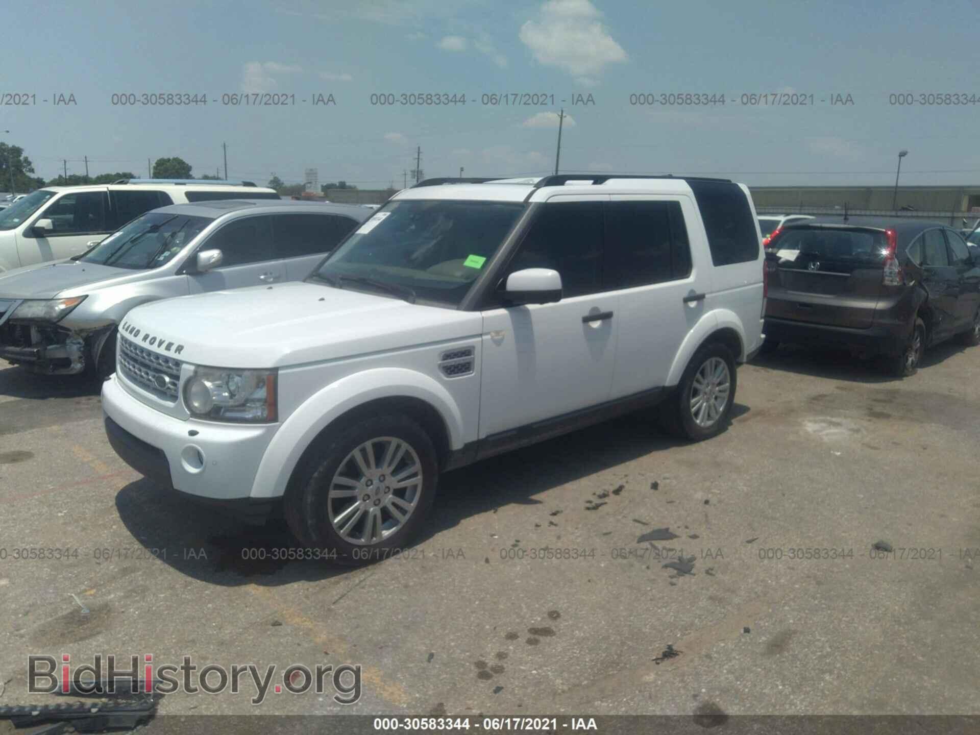 2011 LAND ROVER LR4 - VIN: SALAK2D43BA589509 - Фото 2