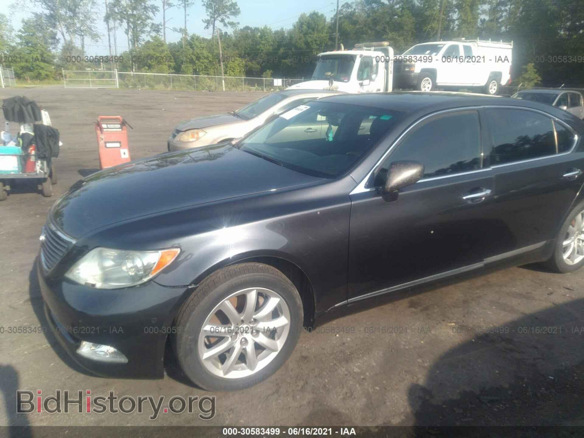 2007 LEXUS LS 460 - VIN: JTHGL46F975009347 - Фото 2