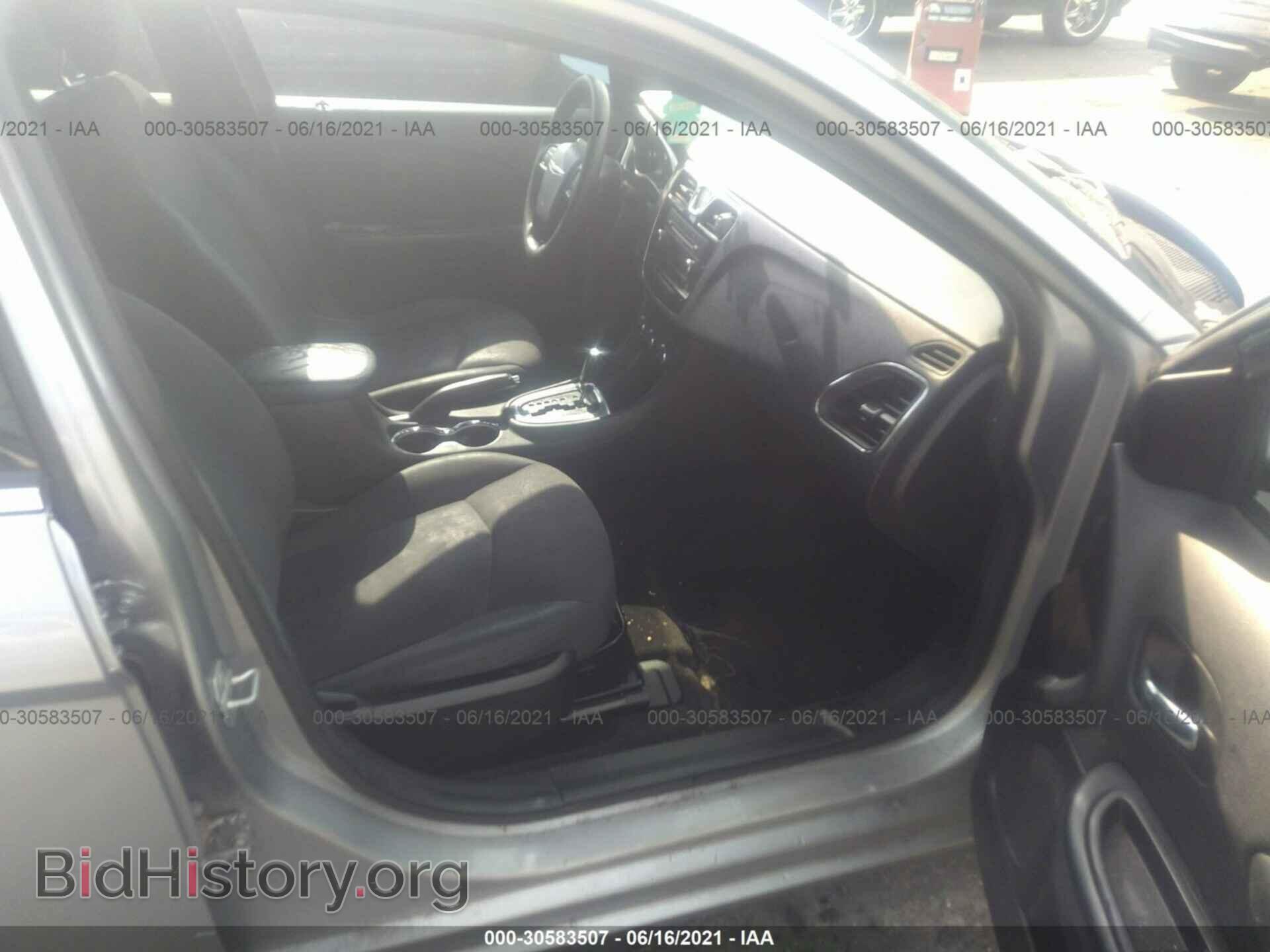 2013 CHRYSLER 200 - VIN: 1C3CCBAB2DN660392 - Фото 5