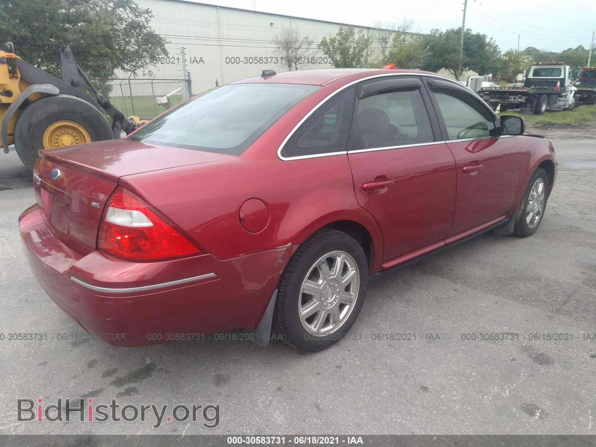 2007 FORD FIVE HUNDRED - VIN: 1FAHP27157G148550 - Фото 4