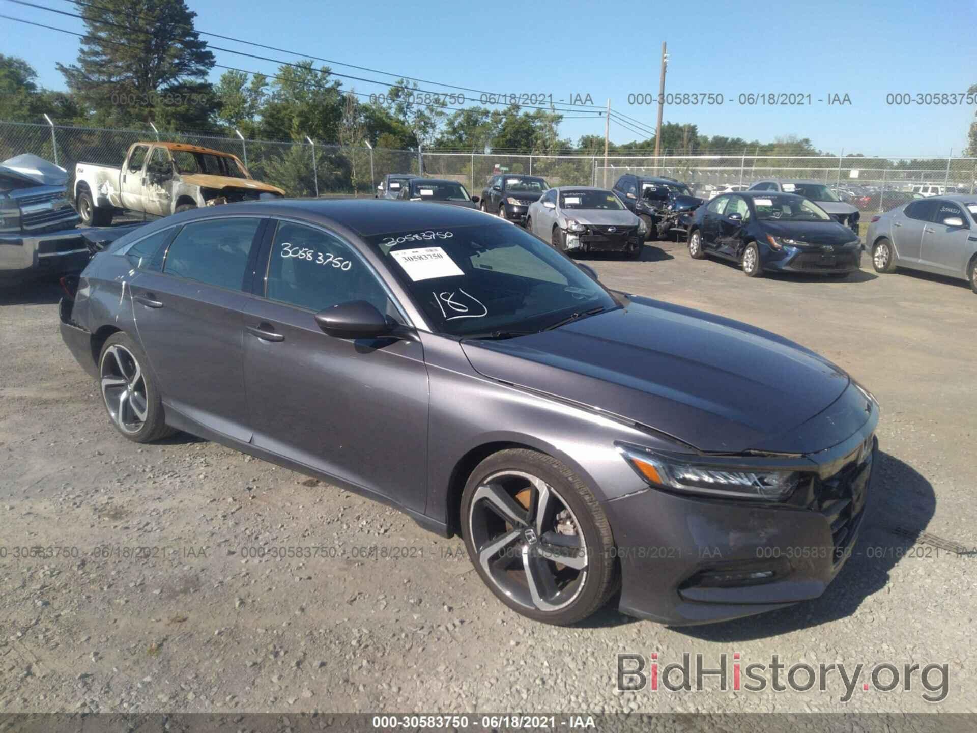 Photo 1HGCV1F35JA231396 - HONDA ACCORD SEDAN 2018