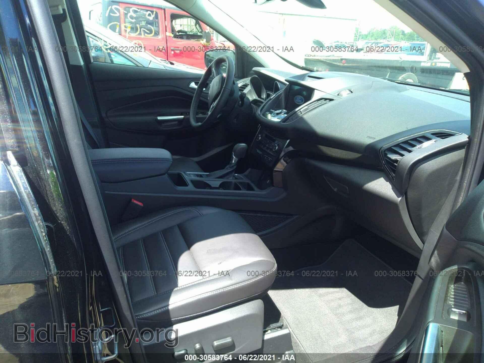 2017 FORD ESCAPE - VIN: 1FMCU0J96HUD51235 - Фото 5