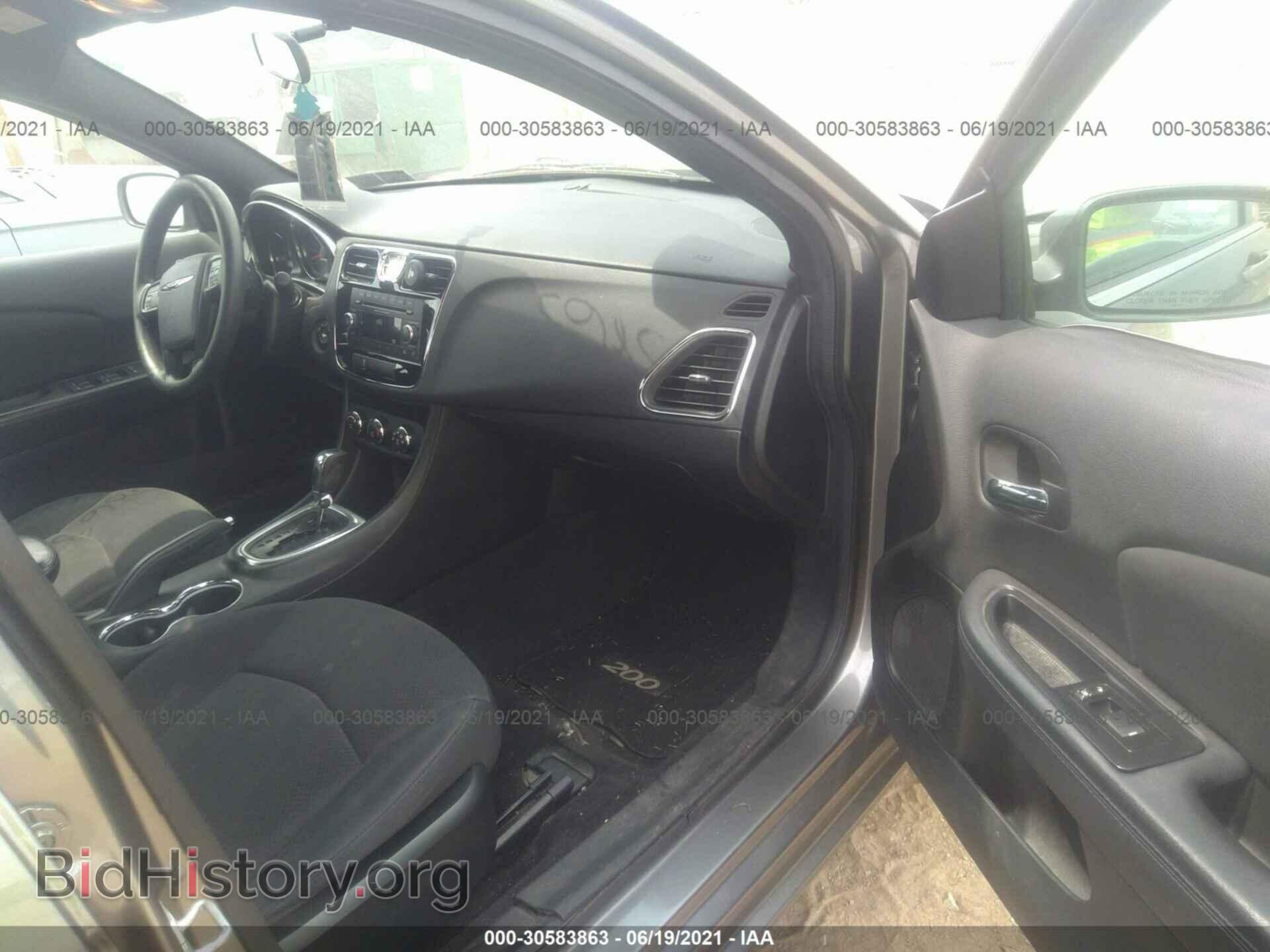 2013 CHRYSLER 200 - VIN: 1C3CCBAB3DN763823 - Фото 5