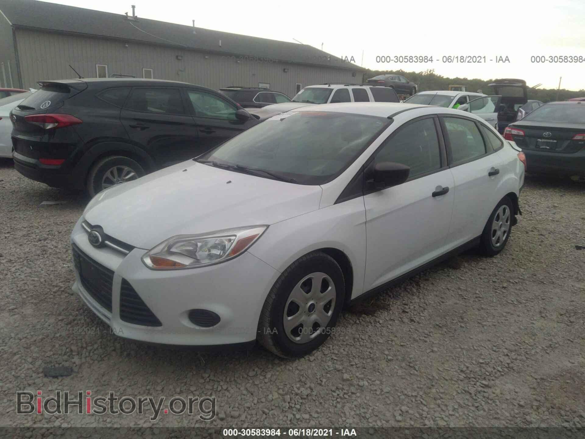 2014 FORD FOCUS - VIN: 1FADP3E22EL351142 - Photo 2