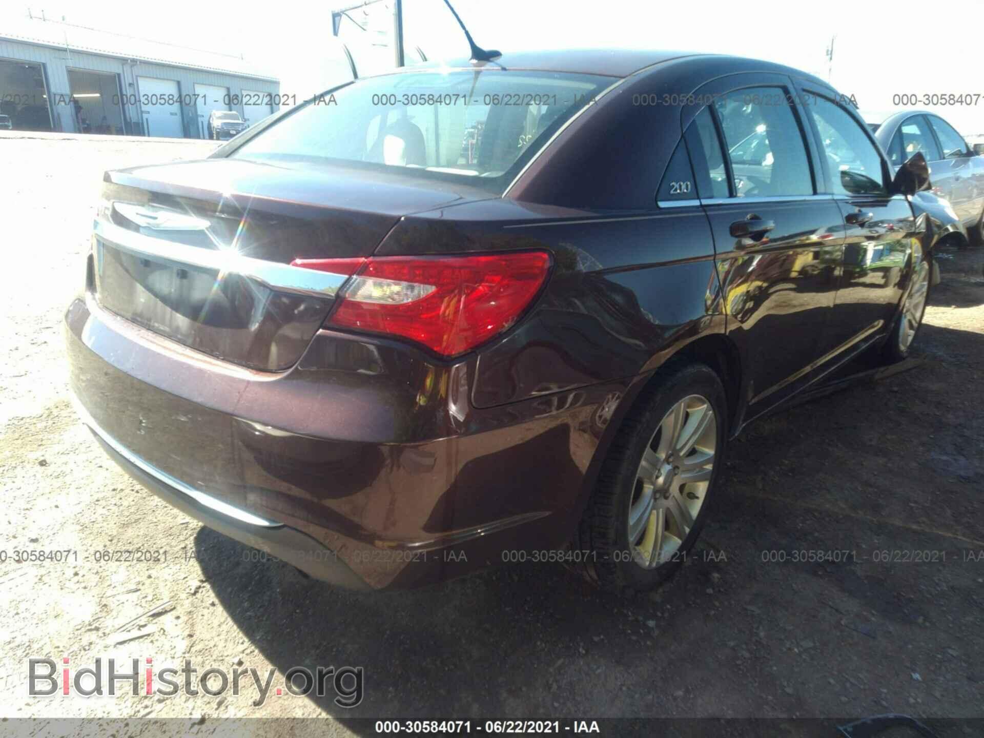 2013 CHRYSLER 200 - VIN: 1C3CCBBB5DN765538 - Фото 4