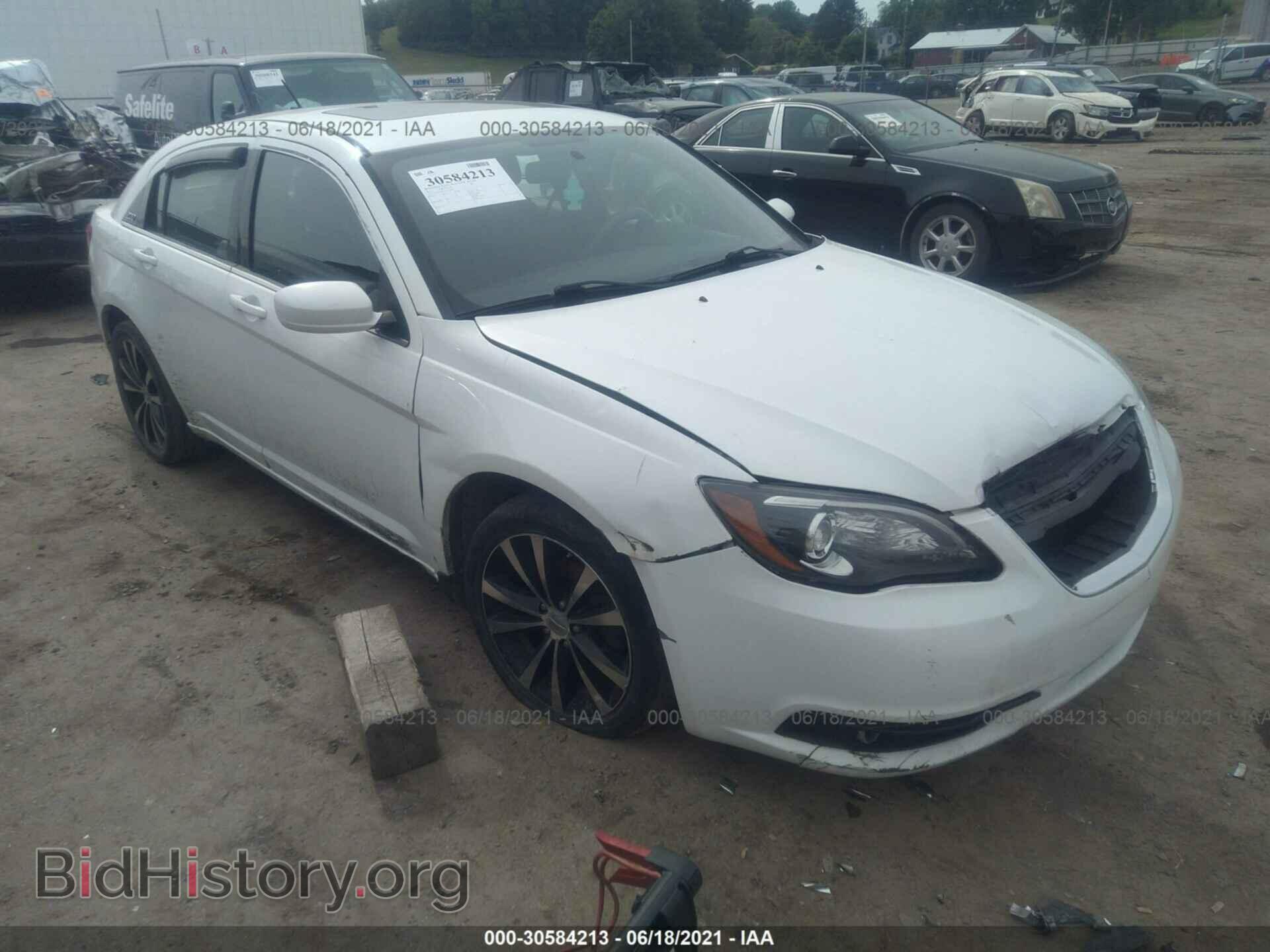 Photo 1C3CCBBG1CN249820 - CHRYSLER 200 2012