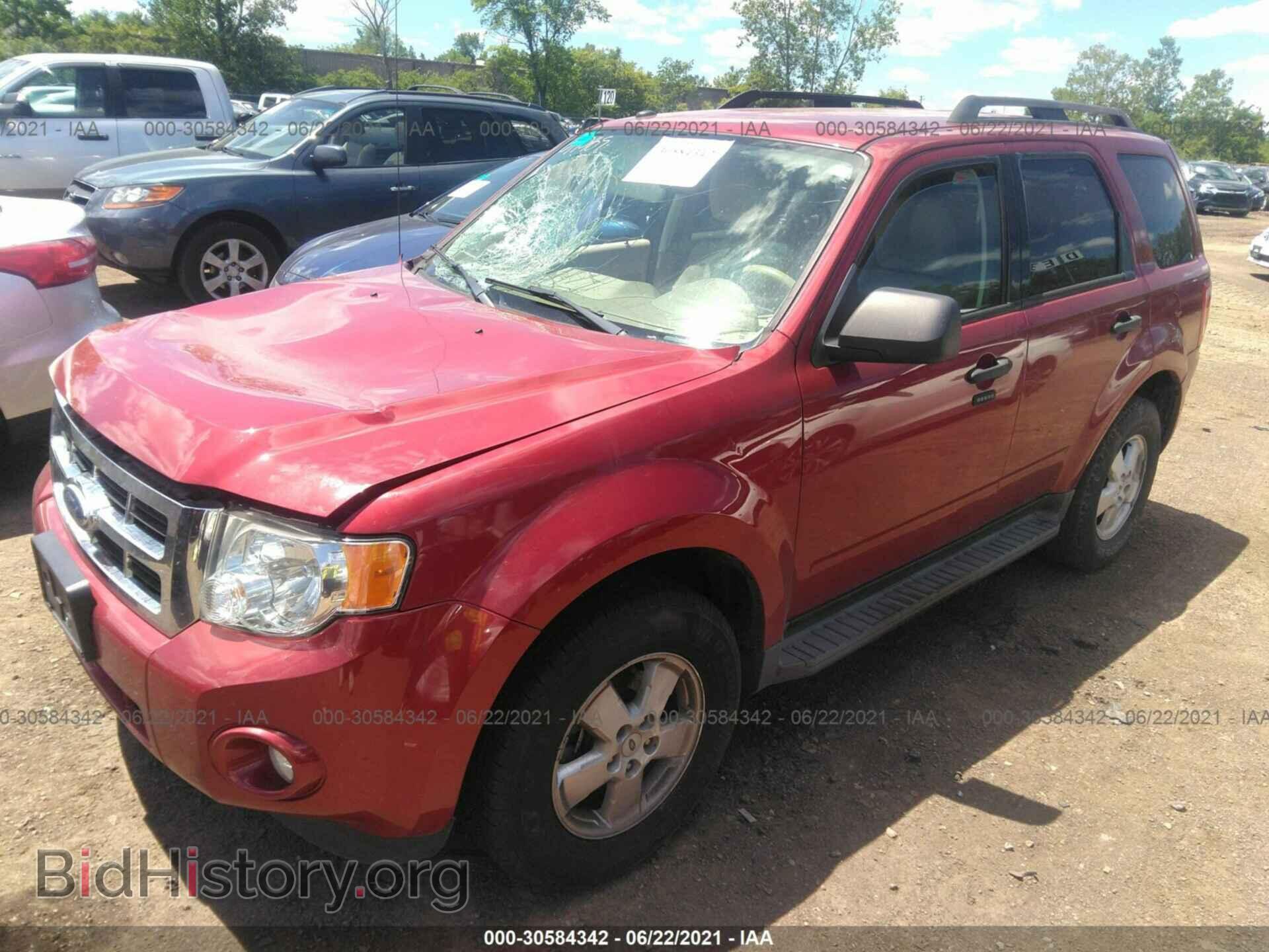 2012 FORD ESCAPE - VIN: 1FMCU0D79CKB05519 - Фото 2