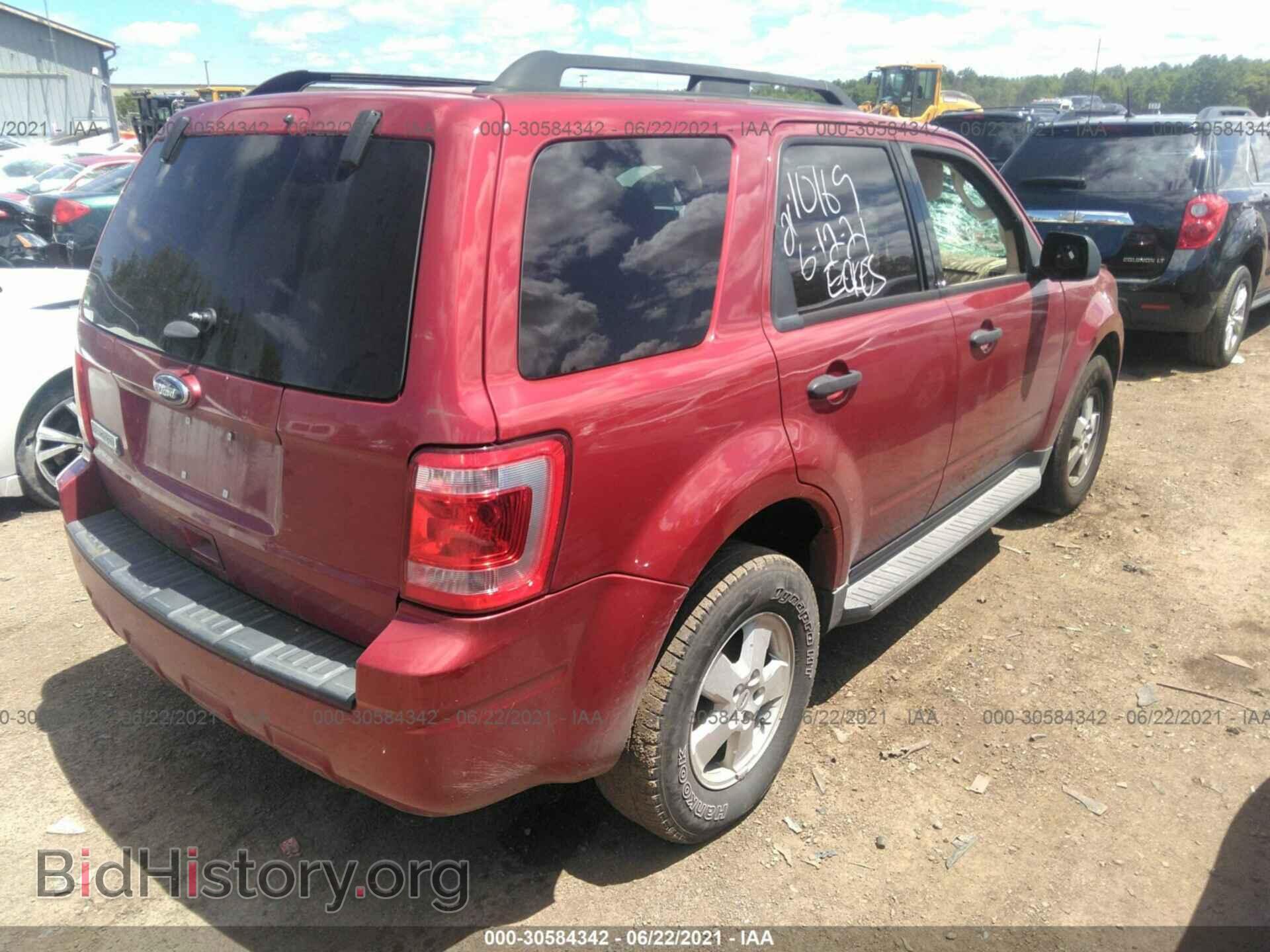 2012 FORD ESCAPE - VIN: 1FMCU0D79CKB05519 - Фото 4