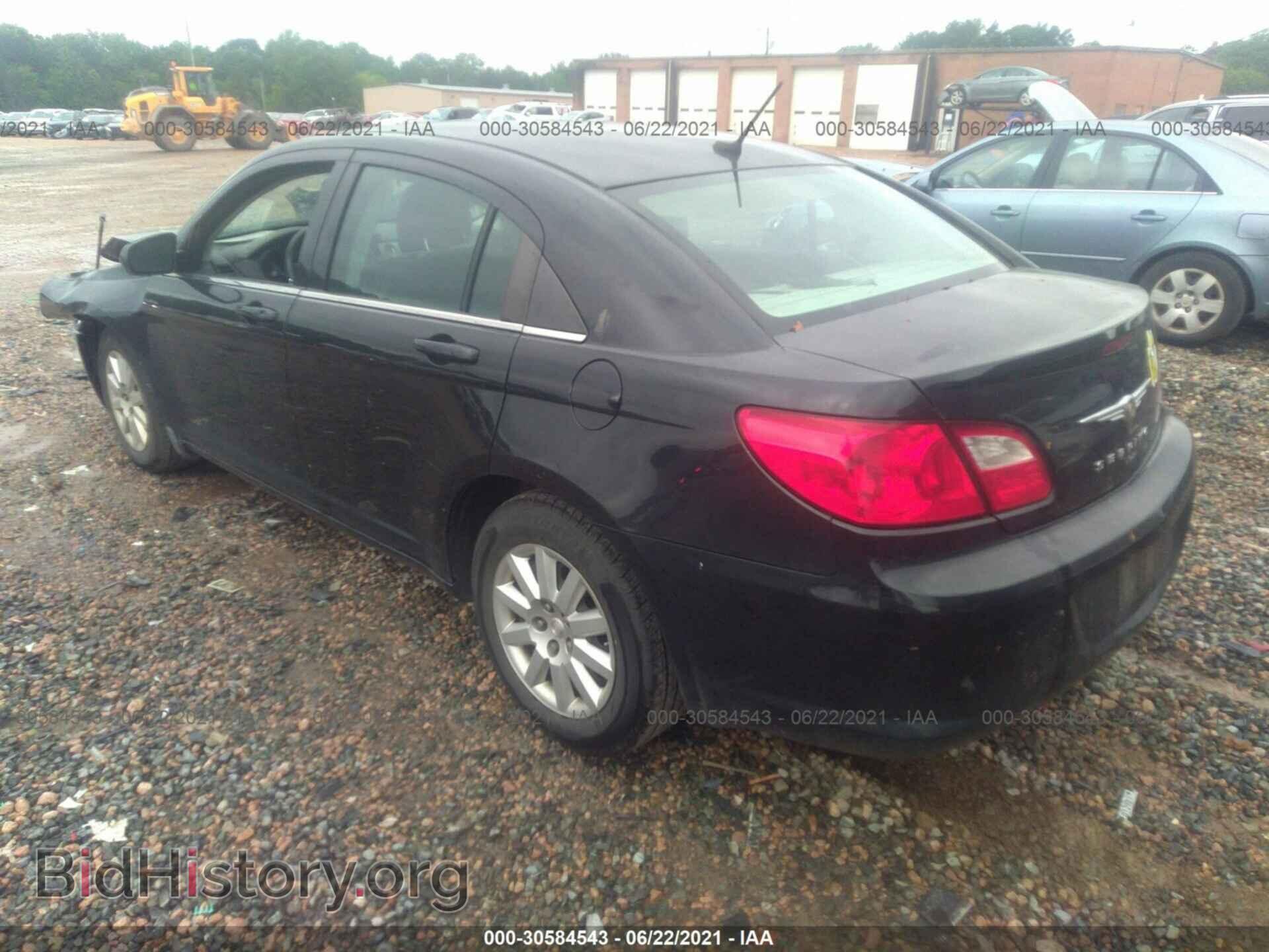 2010 CHRYSLER SEBRING - VIN: 1C3CC4FB6AN232759 - Фото 3