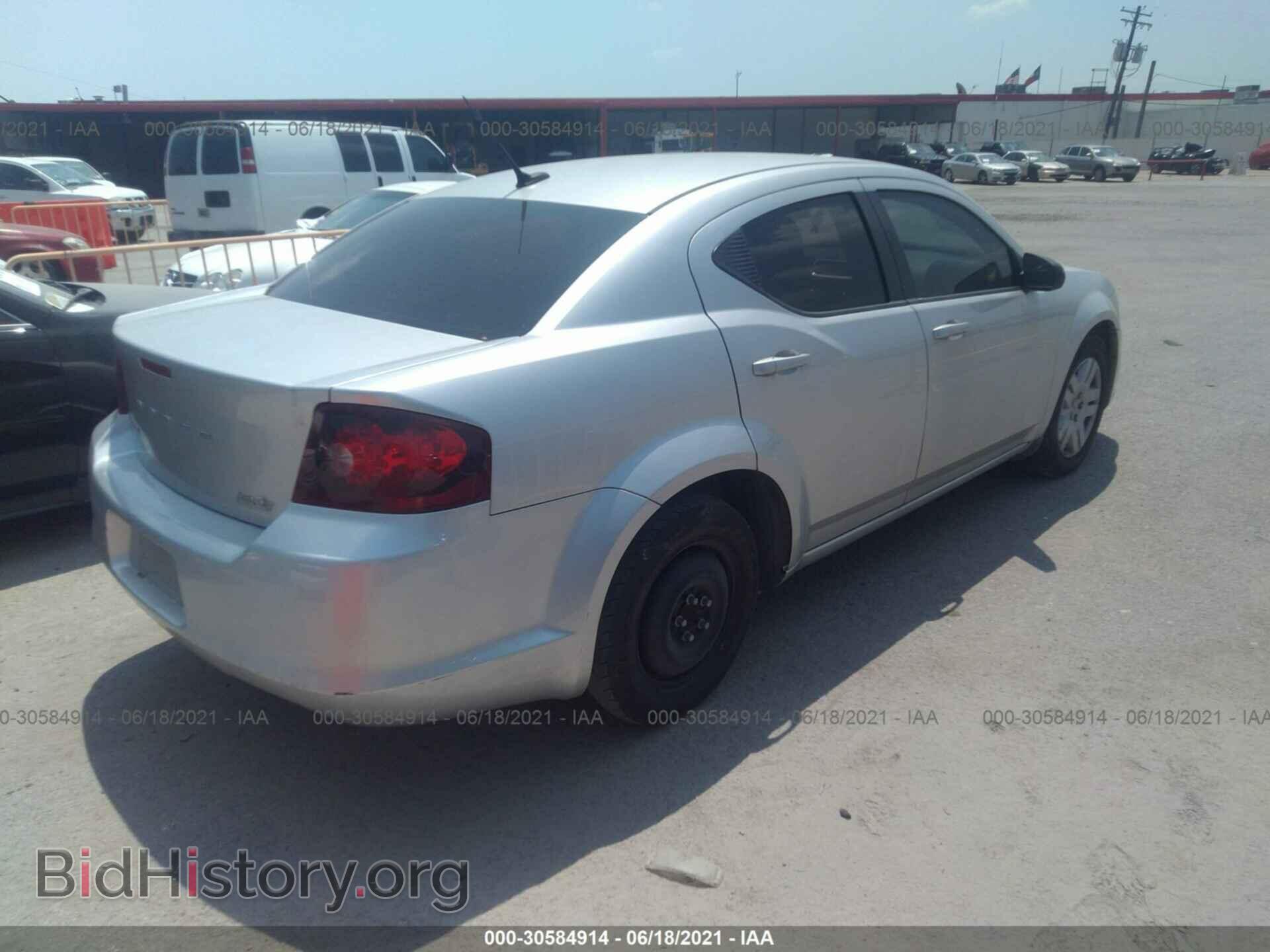 2011 DODGE AVENGER - VIN: 1B3BD4FB4BN534039 - Photo 4