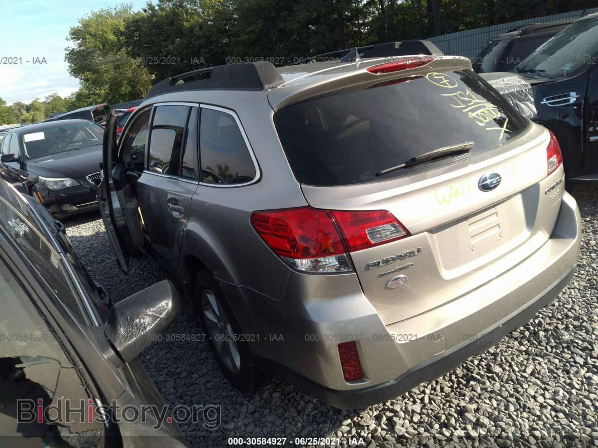 2014 SUBARU OUTBACK - VIN: 4S4BRBKC3E3246303 - Фото 3