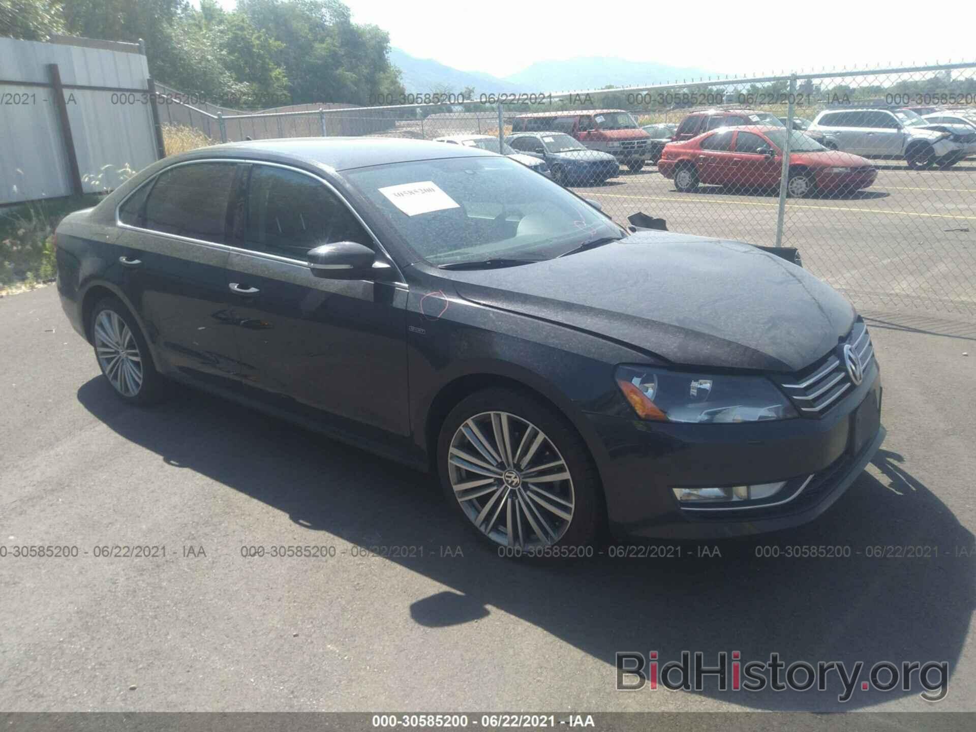 Photo 1VWBS7A36FC005308 - VOLKSWAGEN PASSAT 2015