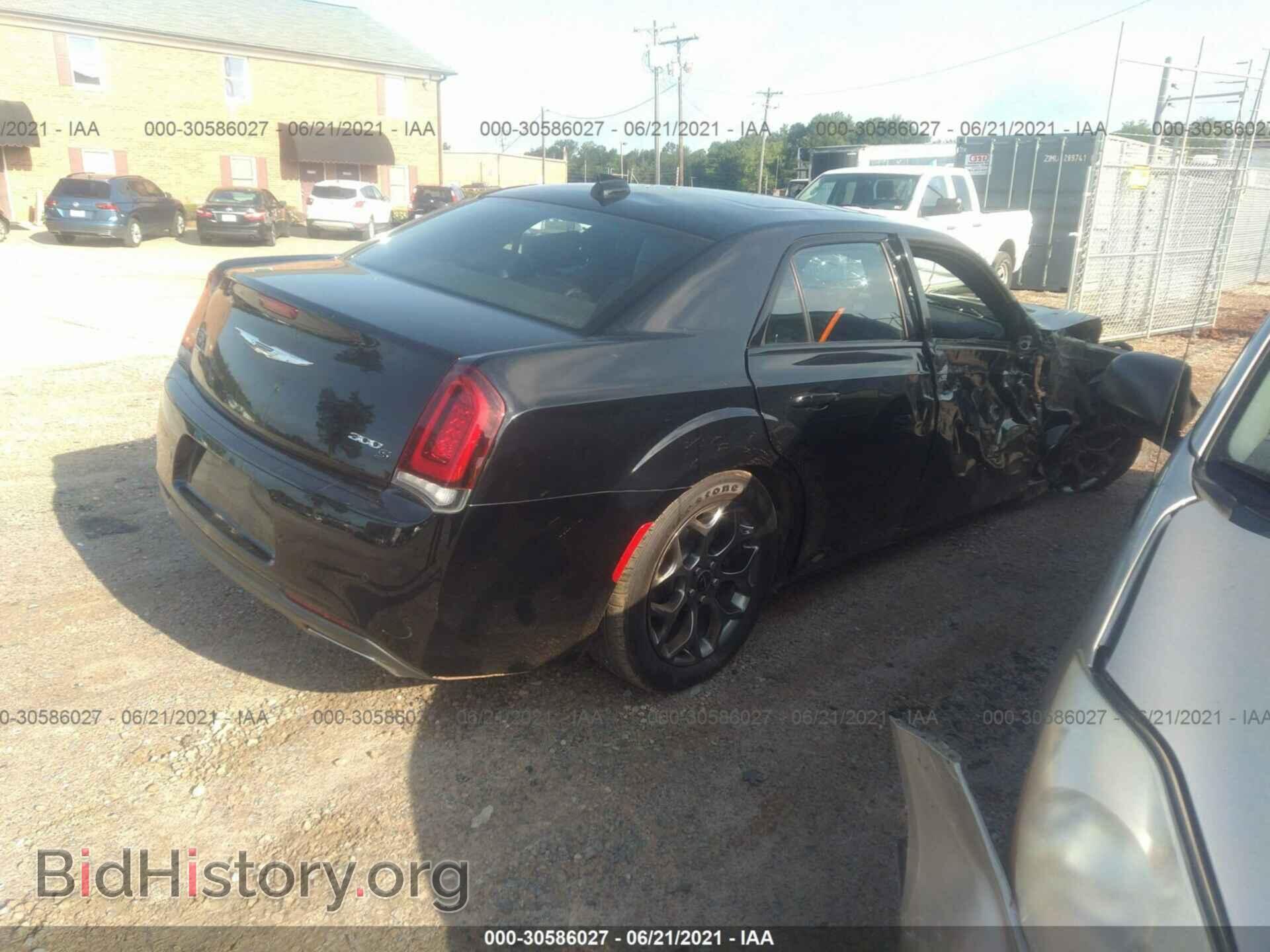 2016 CHRYSLER 300 - VIN: 2C3CCAGG2GH270287 - Фото 4