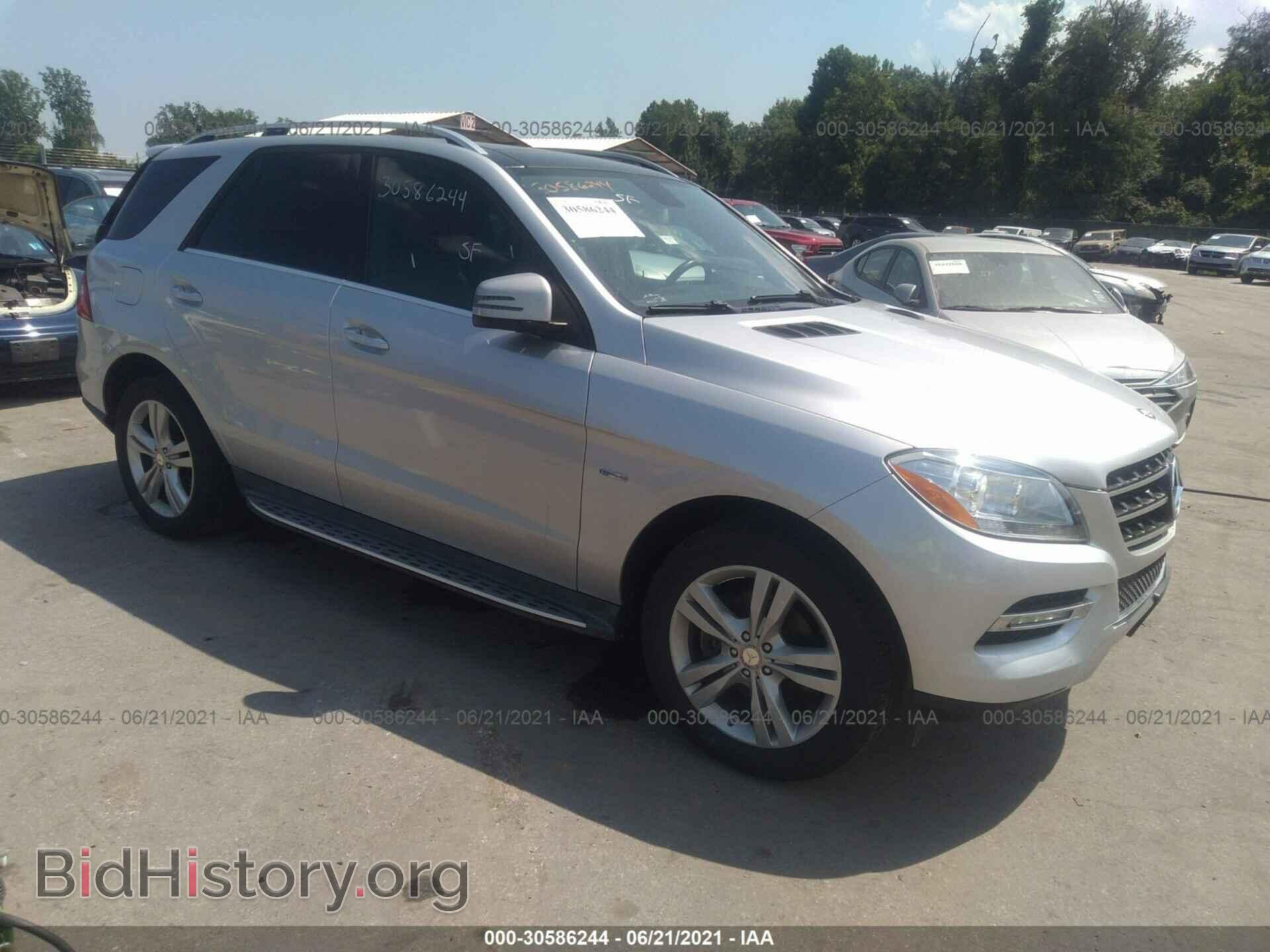 Photo 4JGDA5HB4CA017573 - MERCEDES-BENZ M-CLASS 2012