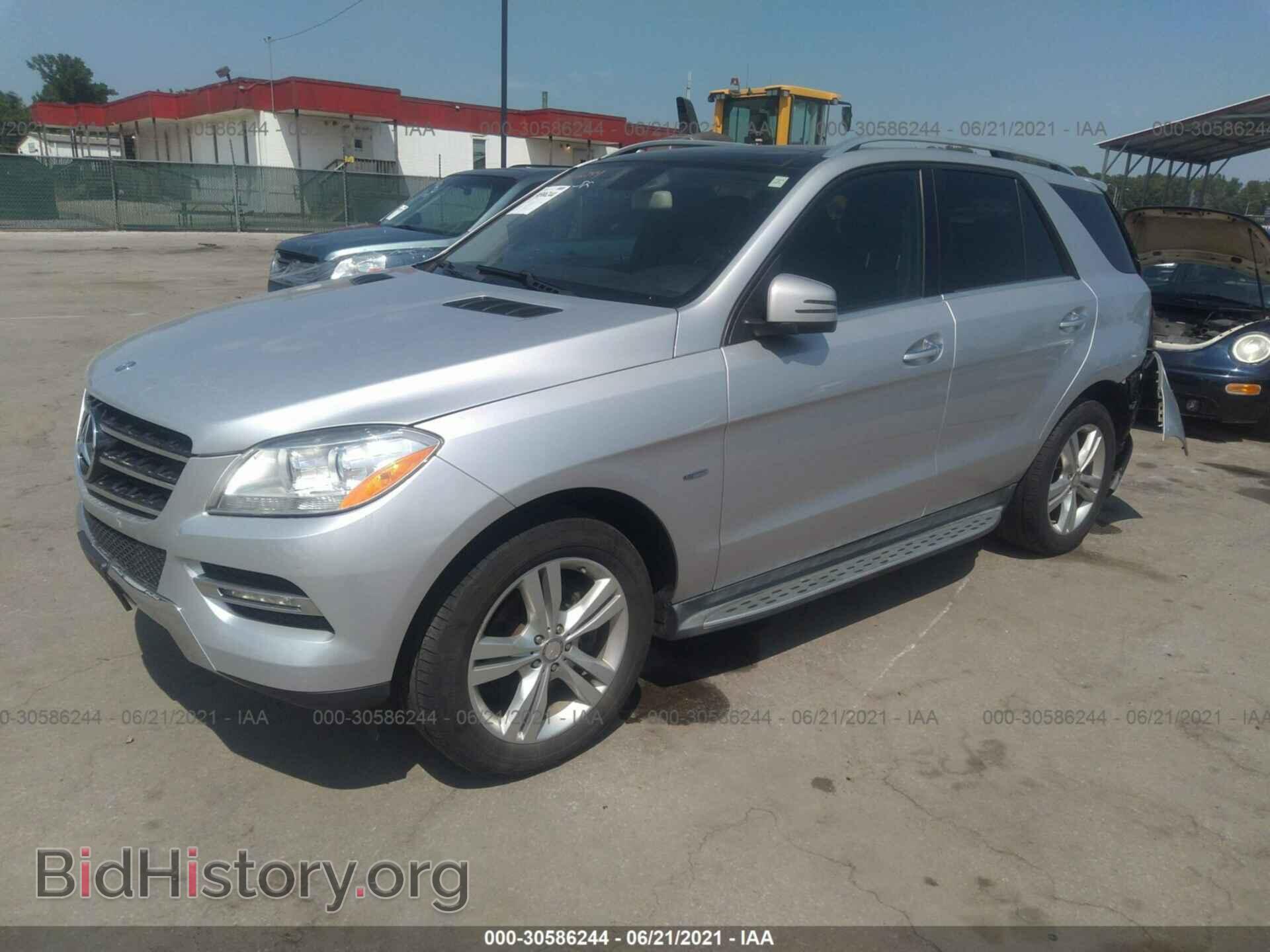 2012 MERCEDES-BENZ M-CLASS - VIN: 4JGDA5HB4CA017573 - Фото 2