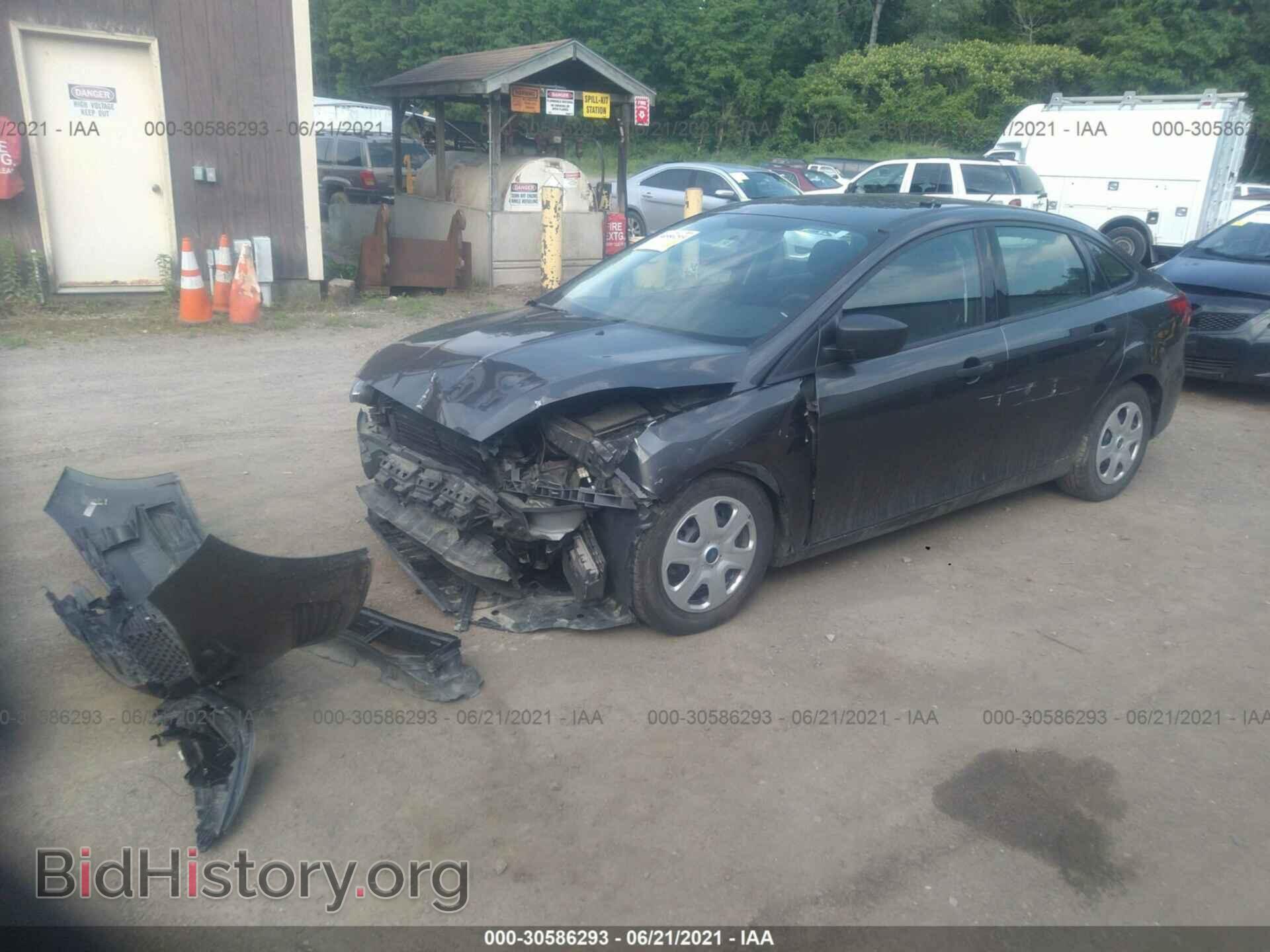 2016 FORD FOCUS - VIN: 1FADP3E23GL287485 - Photo 2