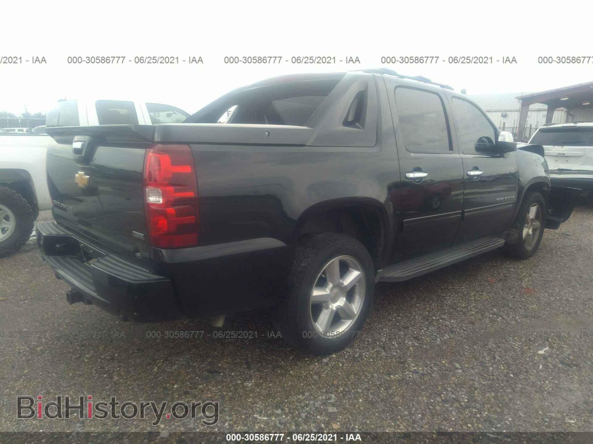 2012 CHEVROLET AVALANCHE - VIN: 3GNMCFE07CG125556 - Photo 4