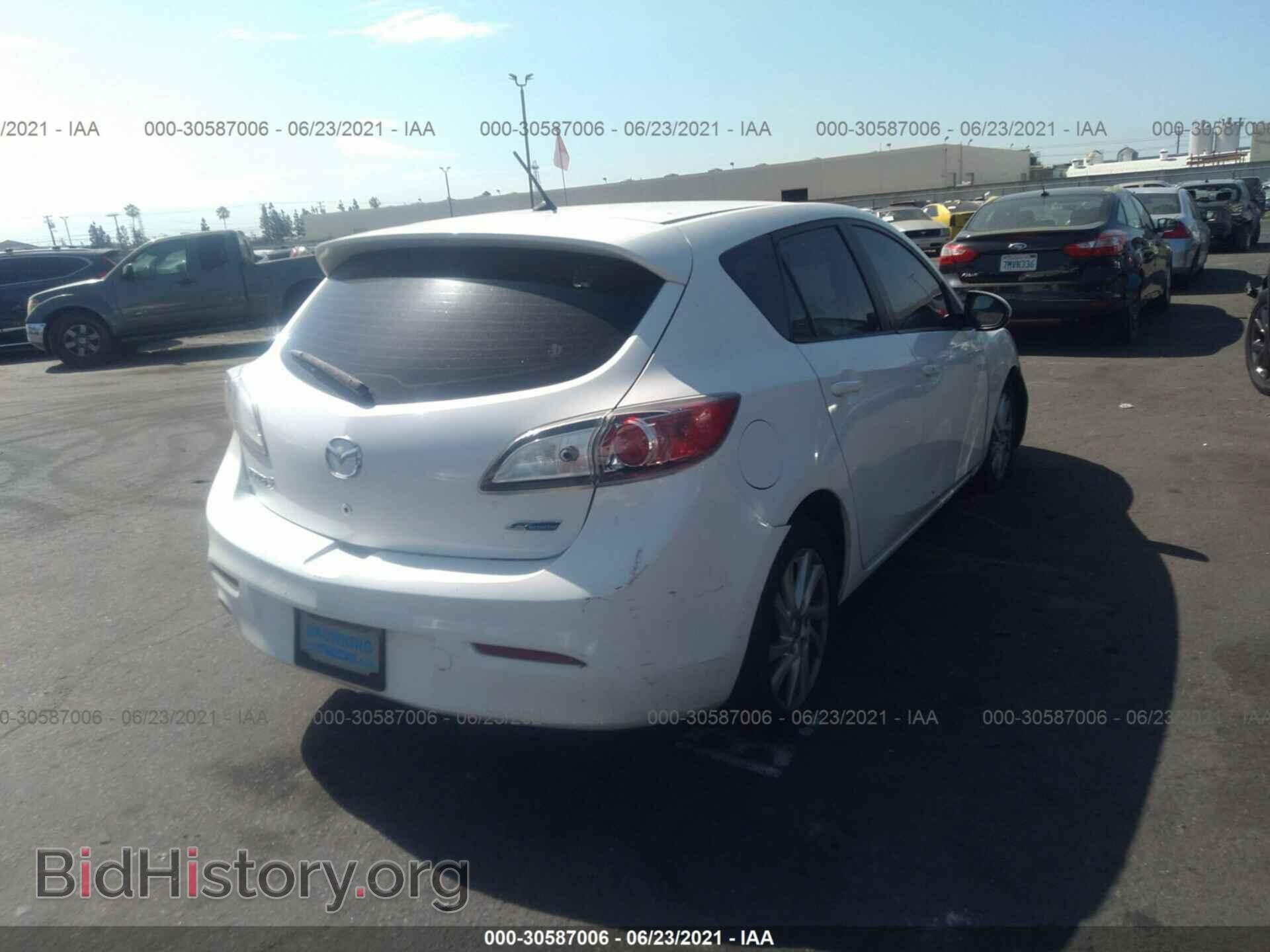 2013 MAZDA MAZDA3 - VIN: JM1BL1LP0D1762985 - Фото 4