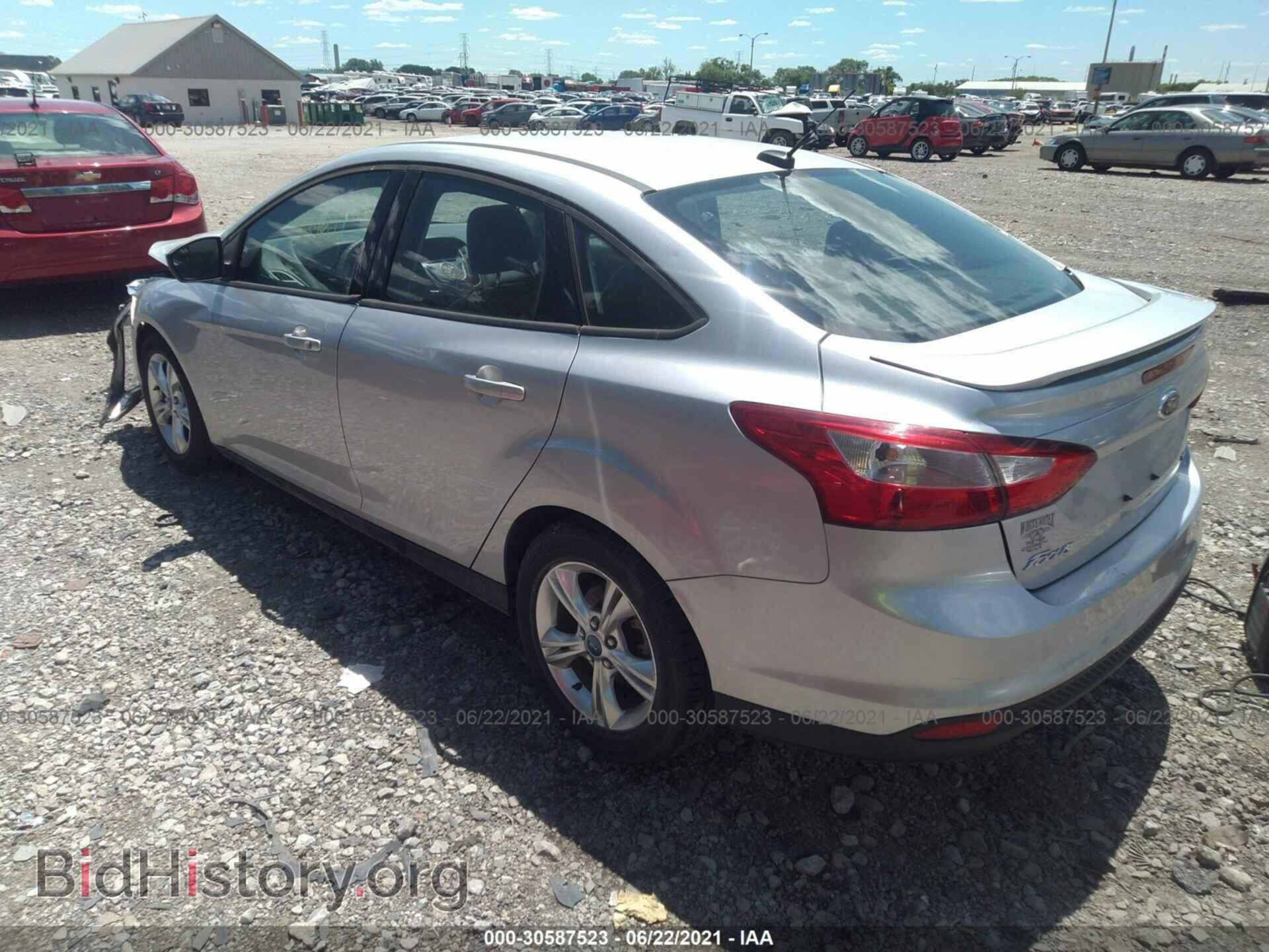 2012 FORD FOCUS - VIN: 1FAHP3F24CL188832 - Фото 3