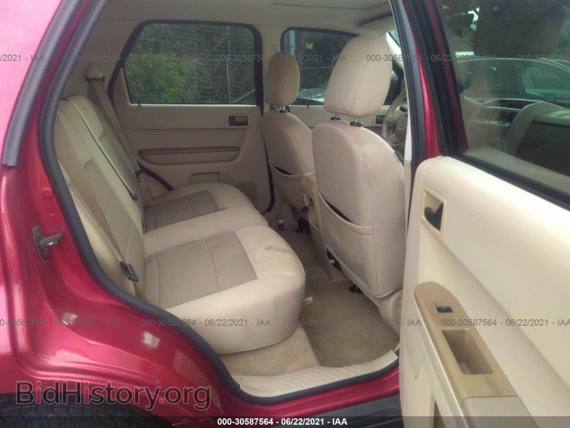 2008 FORD ESCAPE - VIN: 1FMCU03128KC71286 - Фото 8