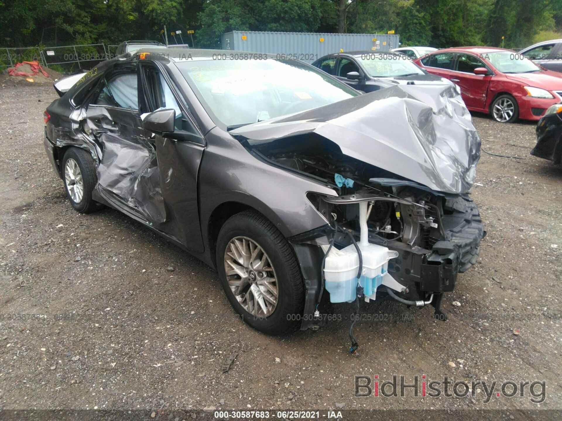 Photo 4T1BF1FK0HU301888 - TOYOTA CAMRY 2017