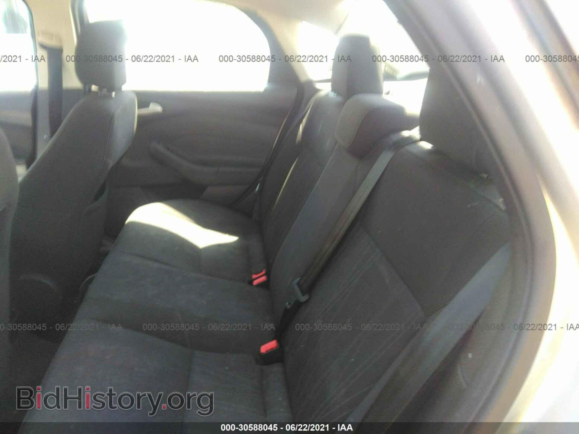 2016 FORD FOCUS - VIN: 1FADP3F2XGL207923 - Photo 8