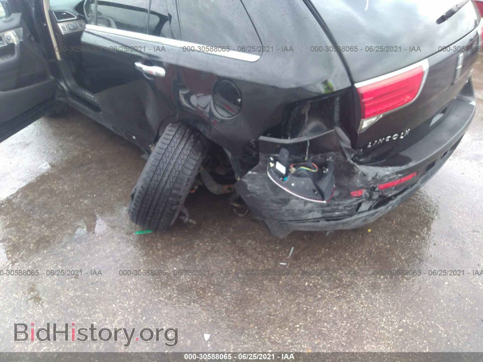 2012 LINCOLN MKX - VIN: 2LMDJ8JK9CBL13337 - Photo 6