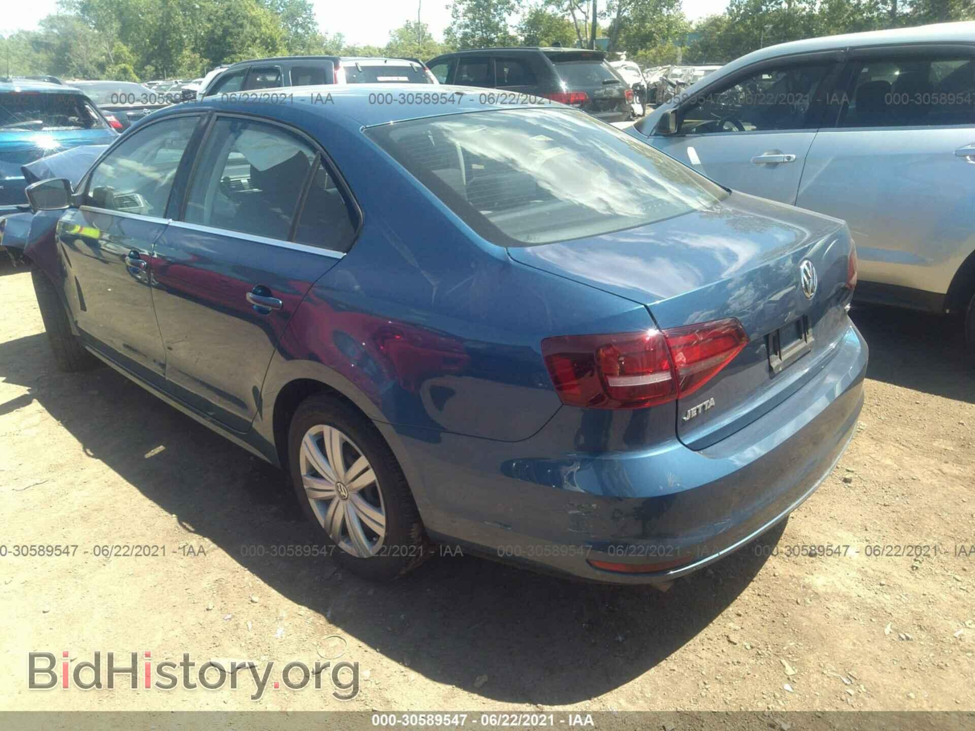 2017 VOLKSWAGEN JETTA - VIN: 3VW2B7AJ7HM410965 - Фото 3